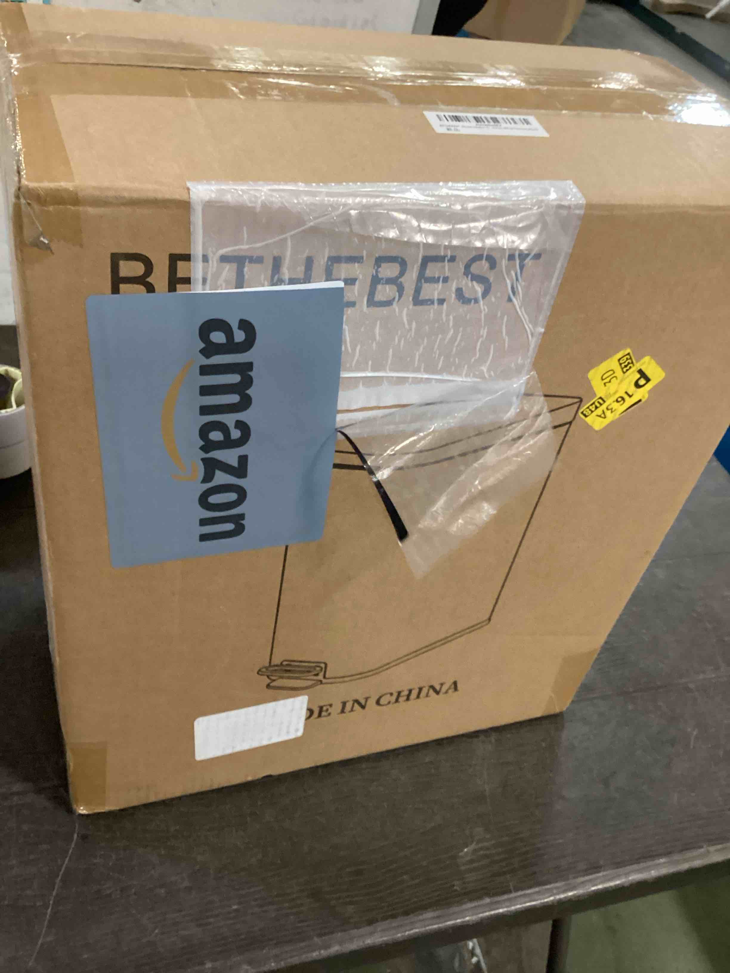 https://s3.amazonaws.com/lotting-images-prod/bidfta/BLU6640156_1721222910223.jpeg
