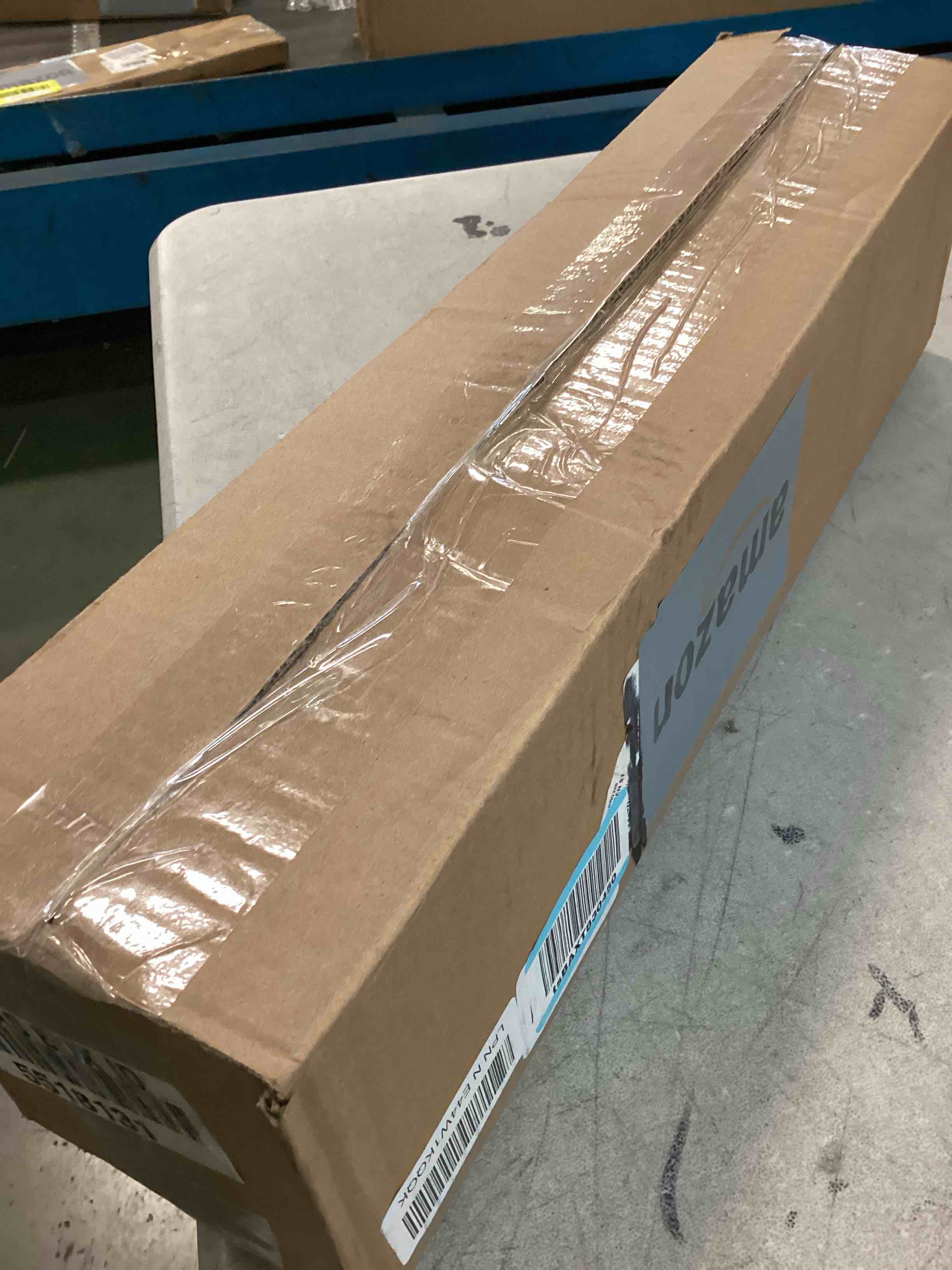 https://s3.amazonaws.com/lotting-images-prod/bidfta/BLU6640391_1721306506562.jpeg