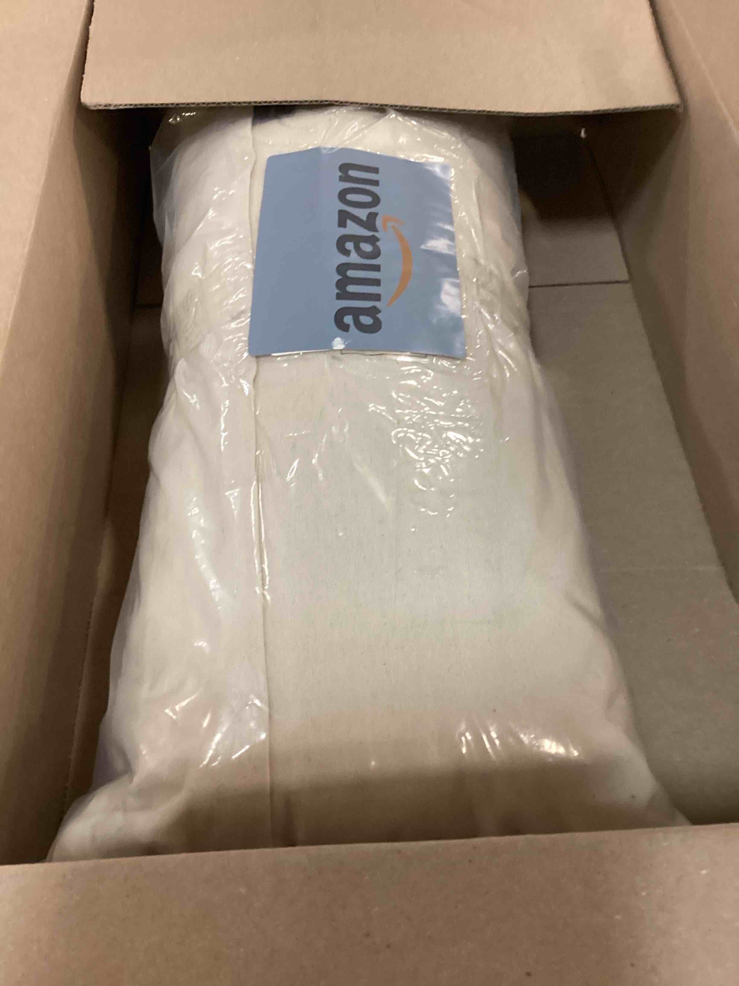 https://s3.amazonaws.com/lotting-images-prod/bidfta/BLU6640907_1721486078021.jpeg
