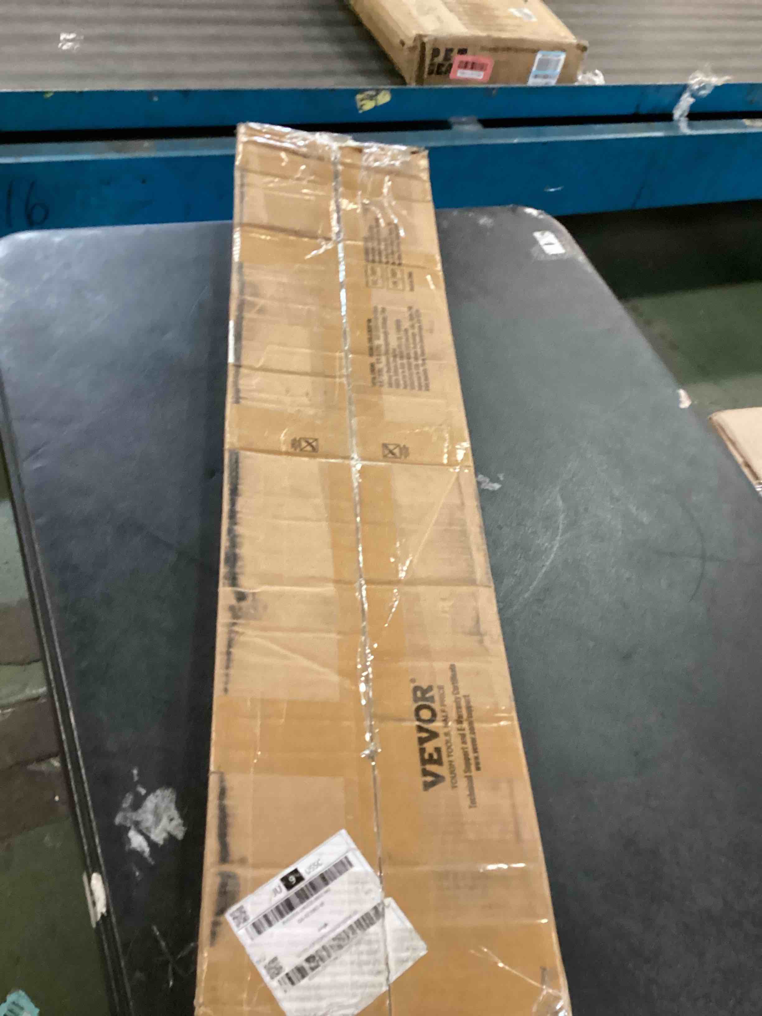 https://s3.amazonaws.com/lotting-images-prod/bidfta/BLU6641253_1720019760193.jpeg