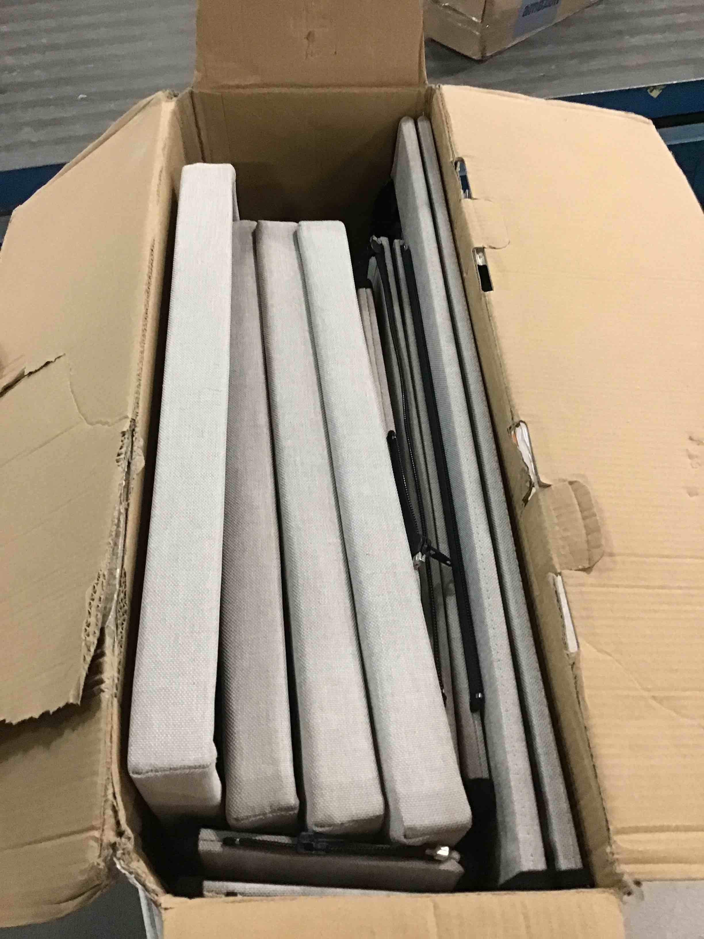 https://s3.amazonaws.com/lotting-images-prod/bidfta/BLU6641660_1720489665701.jpeg