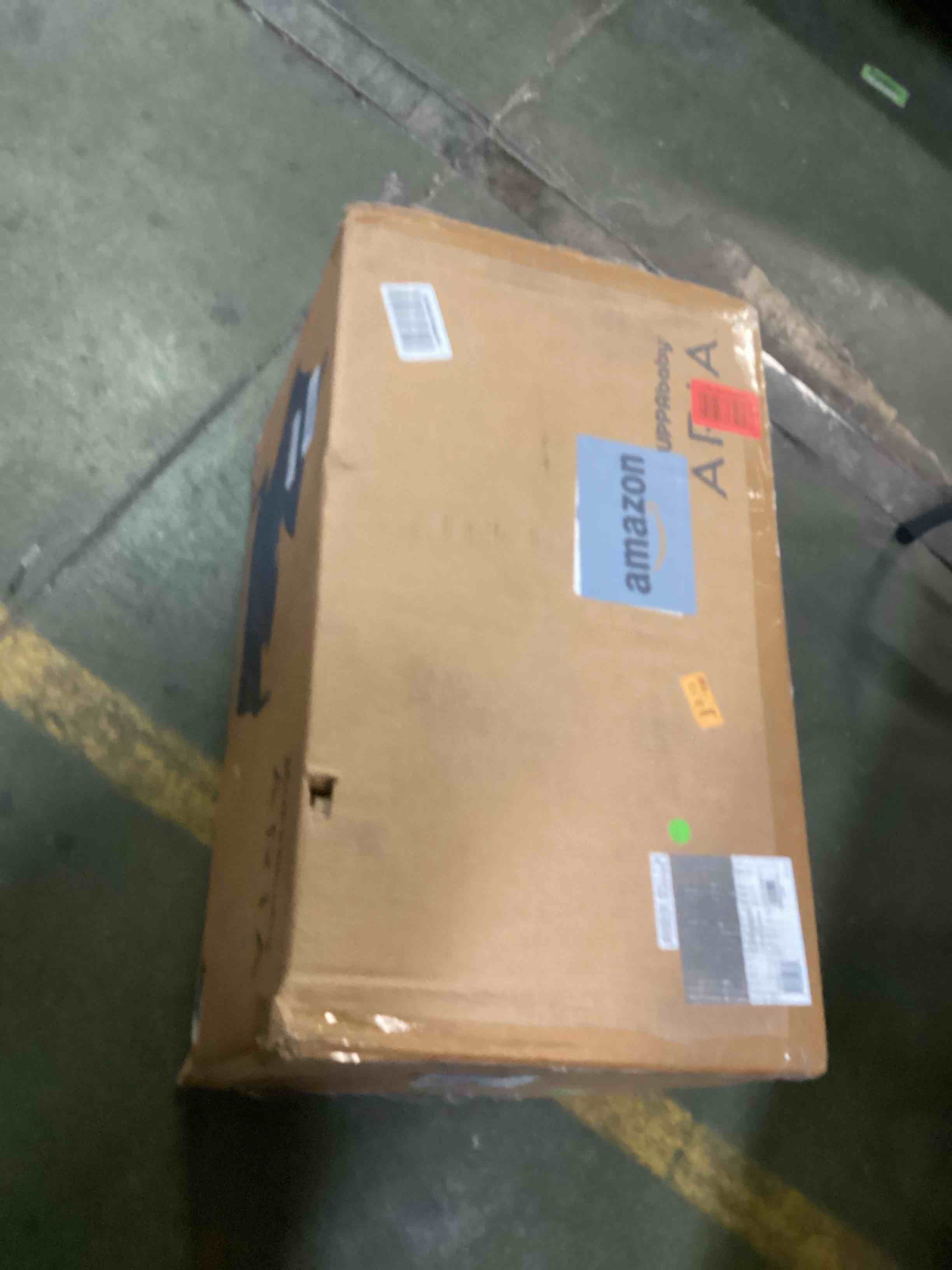 https://s3.amazonaws.com/lotting-images-prod/bidfta/BLU6641880_1720540285317.jpeg