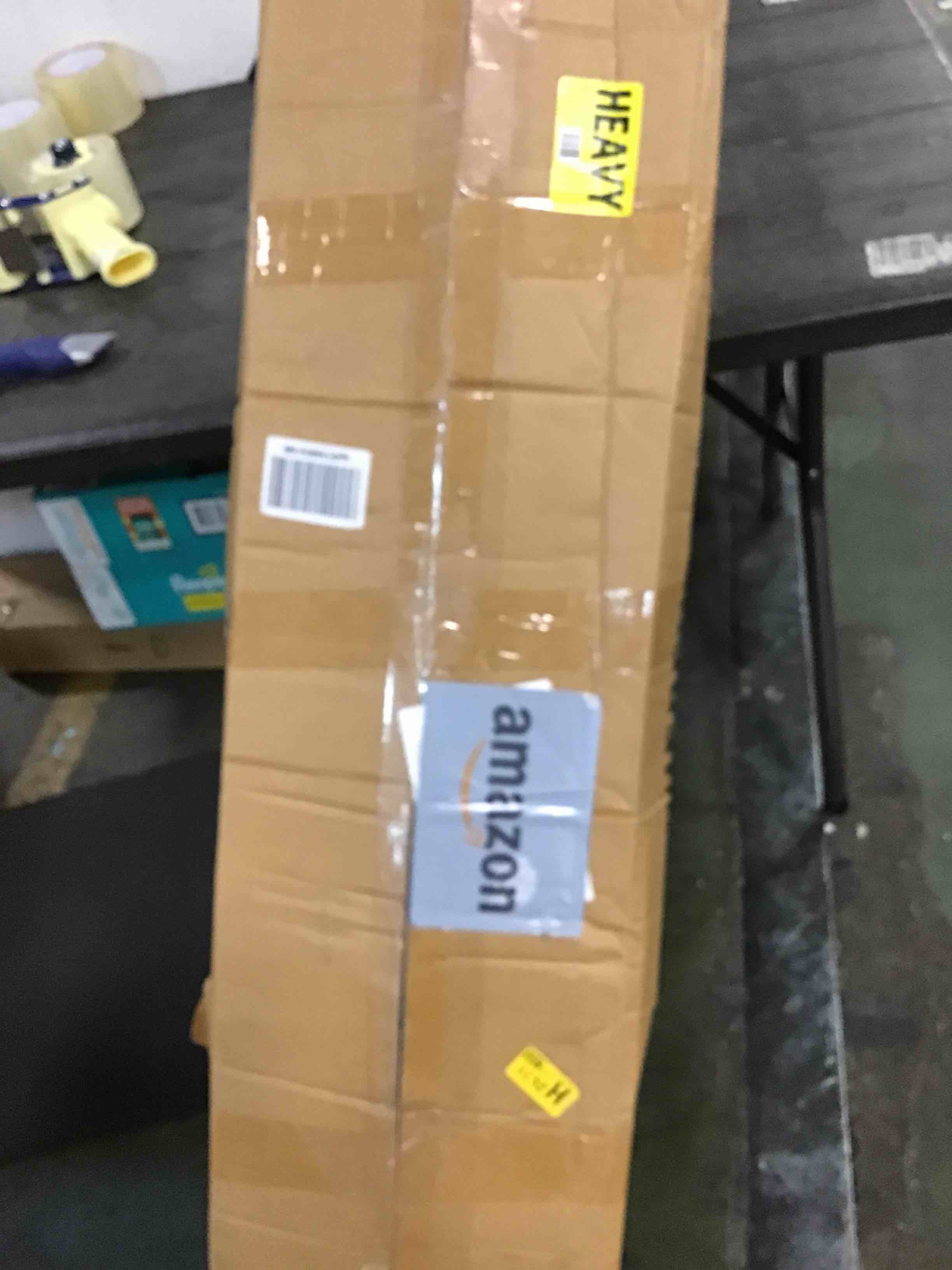https://s3.amazonaws.com/lotting-images-prod/bidfta/BLU6642003_1720571137931.jpeg