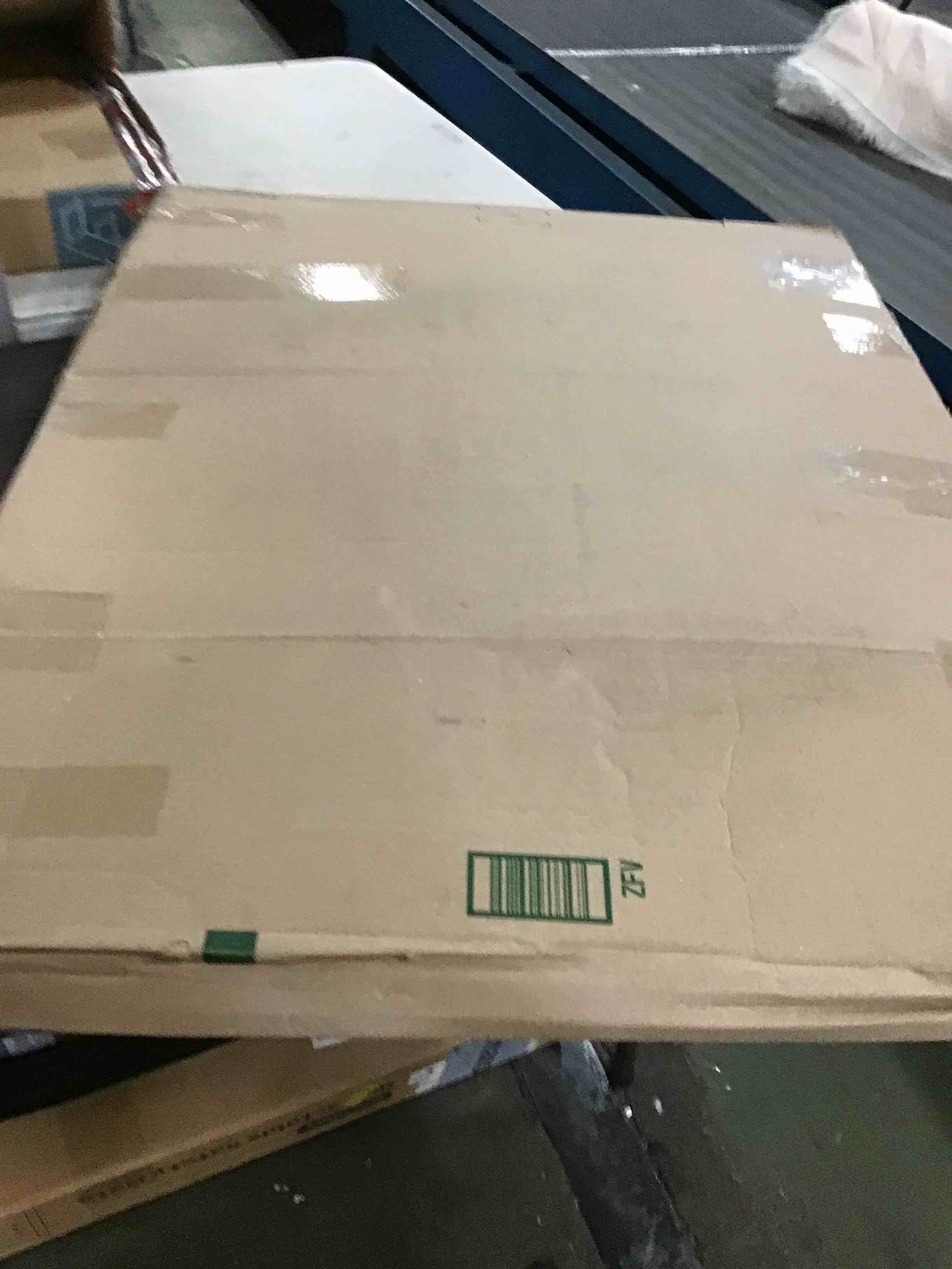 https://s3.amazonaws.com/lotting-images-prod/bidfta/BLU6642047_1720585566085.jpeg