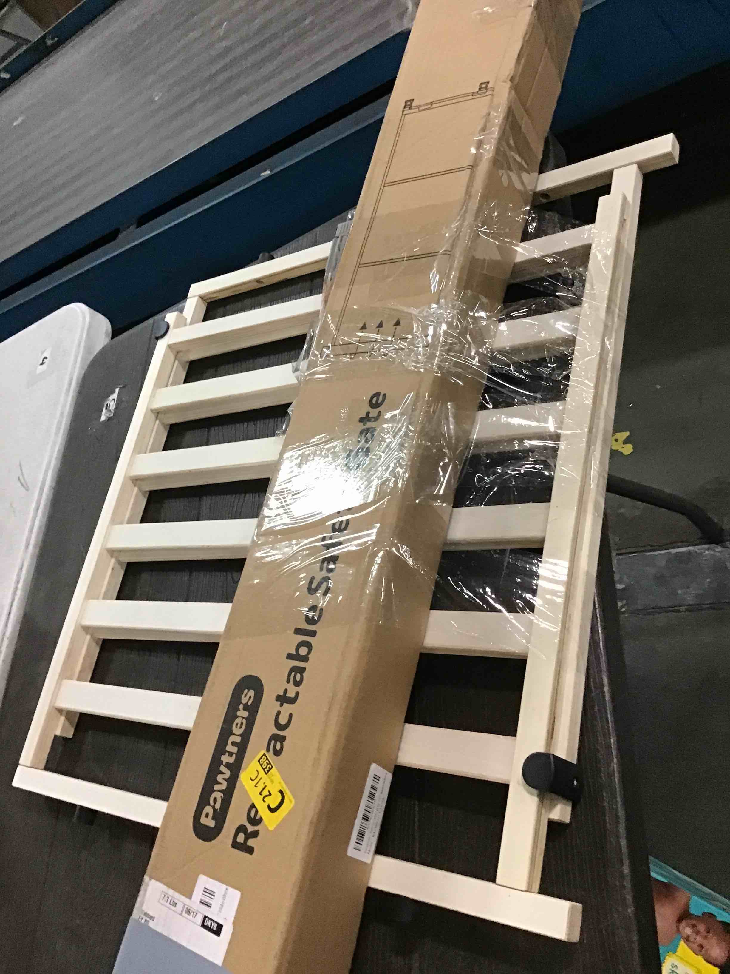 https://s3.amazonaws.com/lotting-images-prod/bidfta/BLU6642057_1720588237666.jpeg