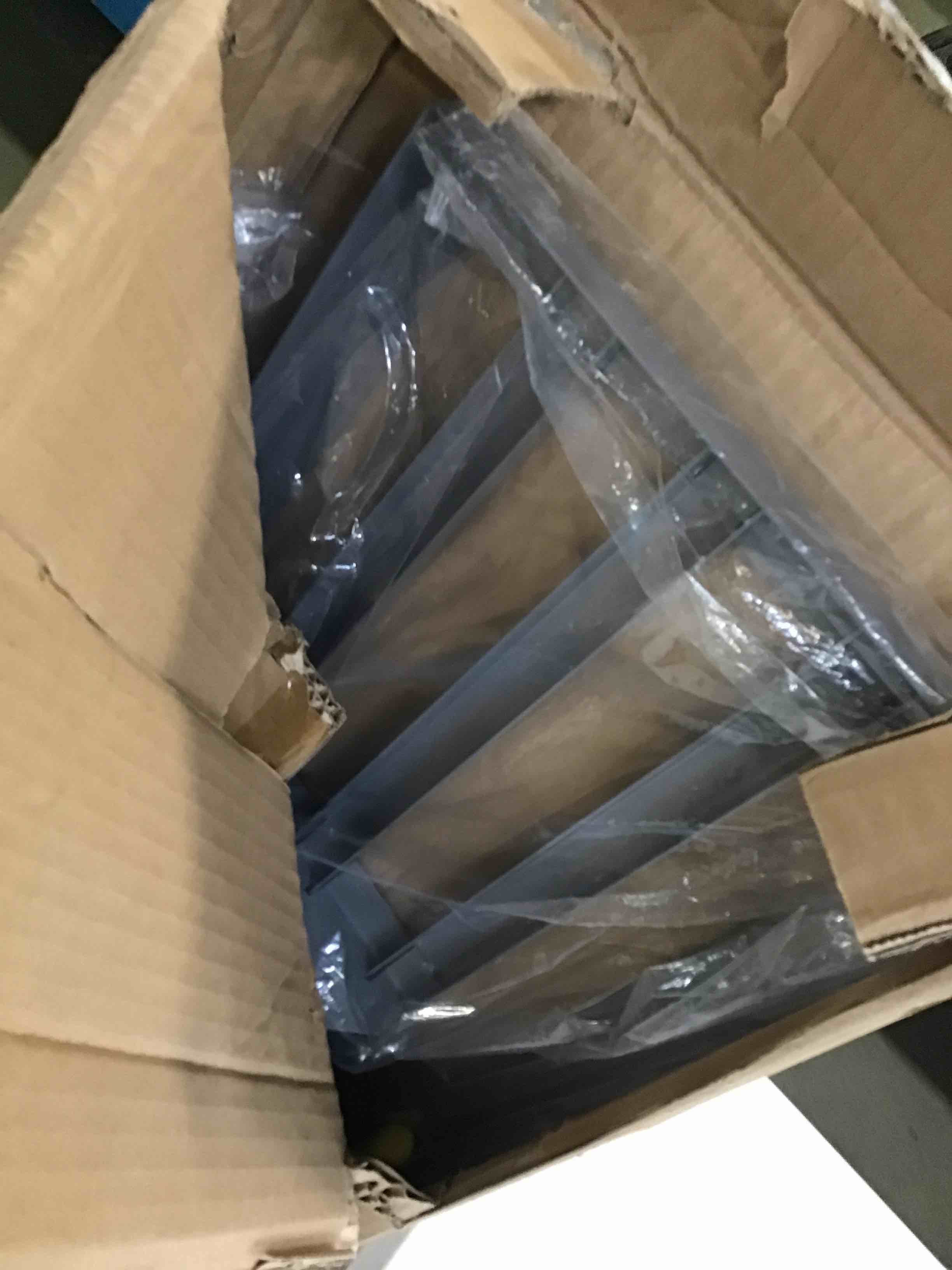 https://s3.amazonaws.com/lotting-images-prod/bidfta/BLU6642193_1721060991234.jpeg