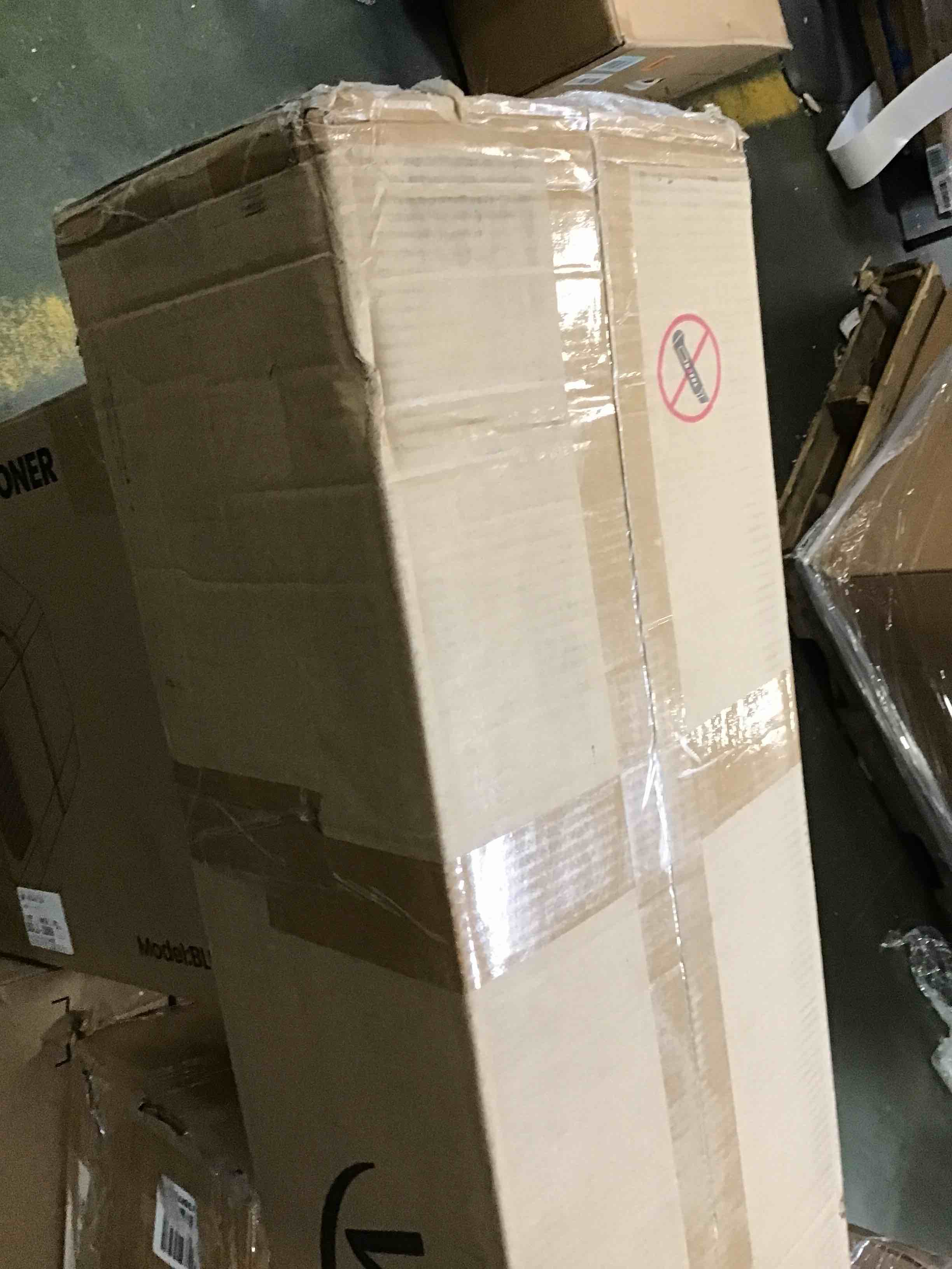 https://s3.amazonaws.com/lotting-images-prod/bidfta/BLU6642438_1721152712075.jpeg