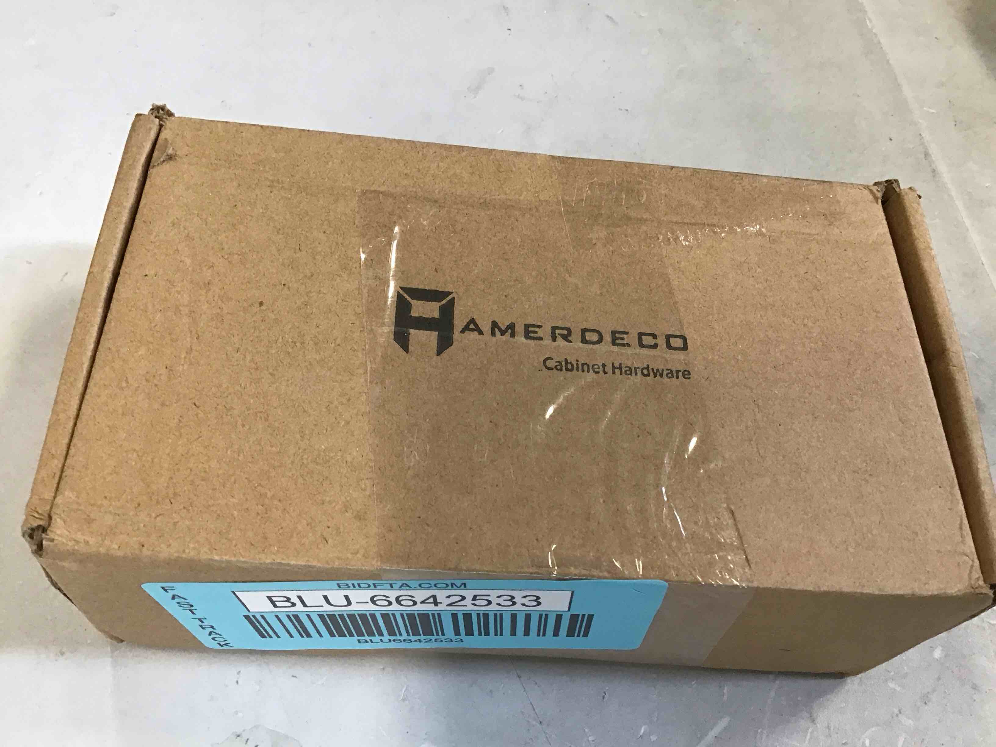 https://s3.amazonaws.com/lotting-images-prod/bidfta/BLU6642533_1719337915268.jpeg