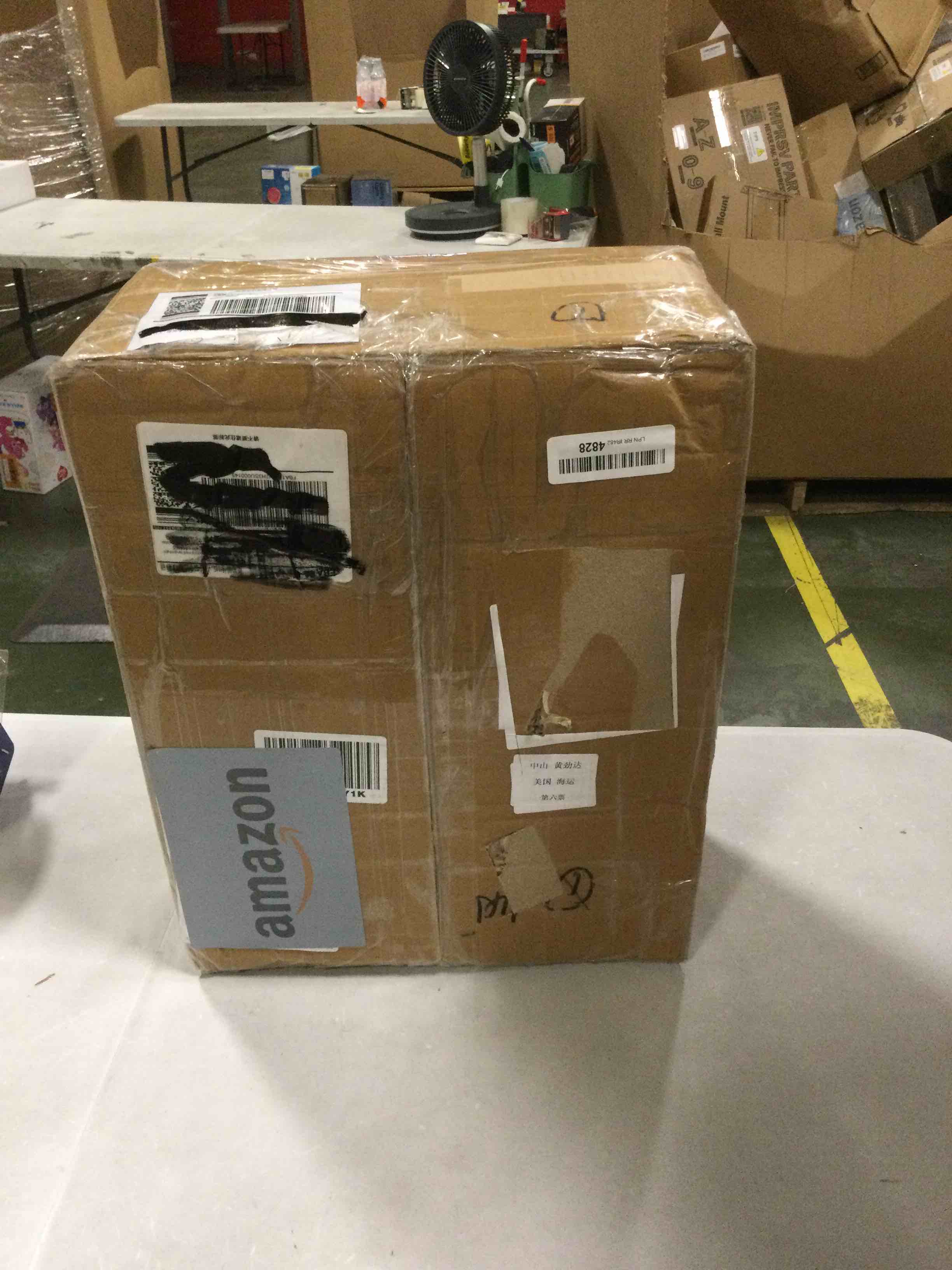 https://s3.amazonaws.com/lotting-images-prod/bidfta/BLU6643069_1719627305601.jpeg
