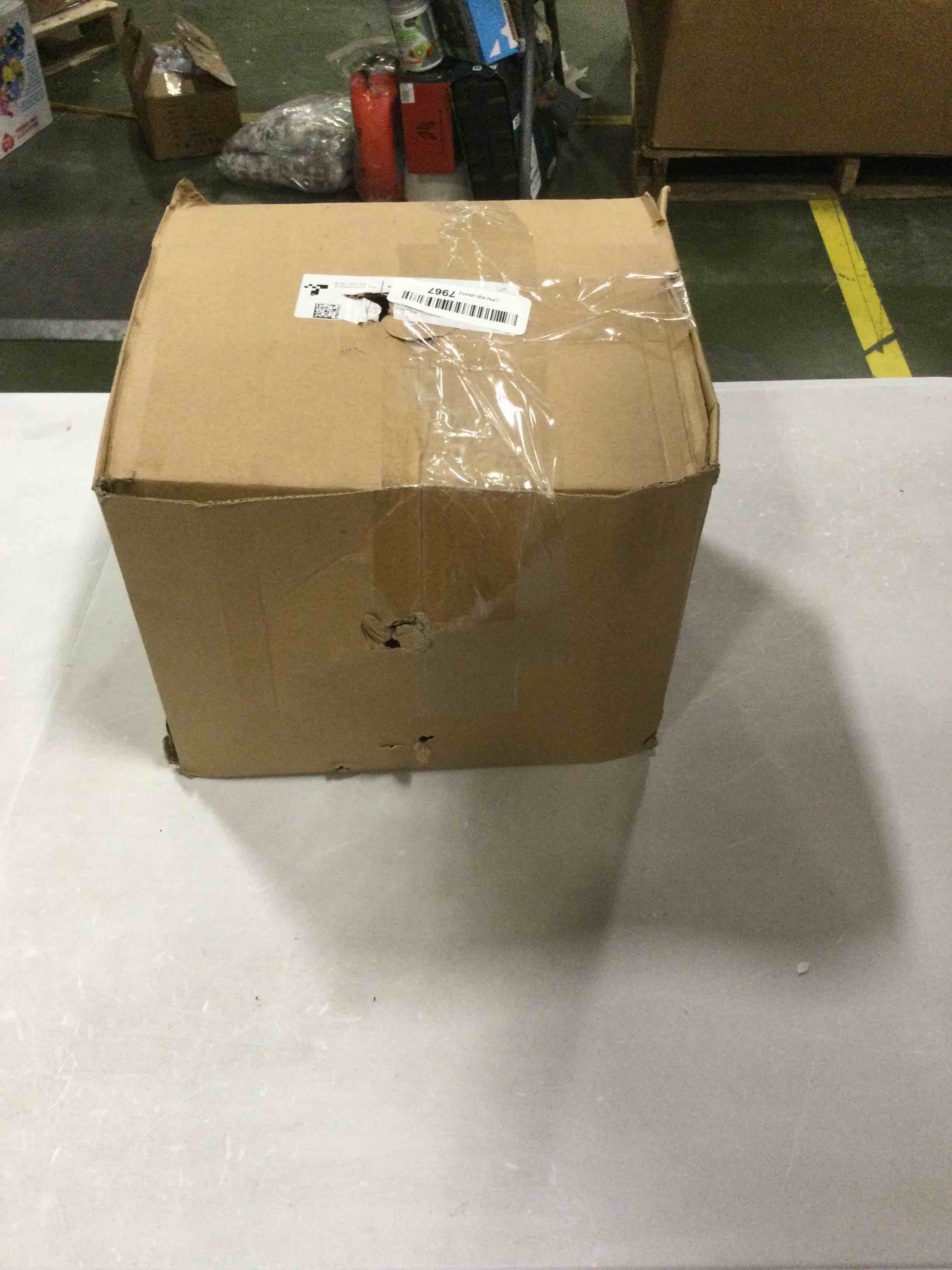 https://s3.amazonaws.com/lotting-images-prod/bidfta/BLU6643104_1719631179639.jpeg