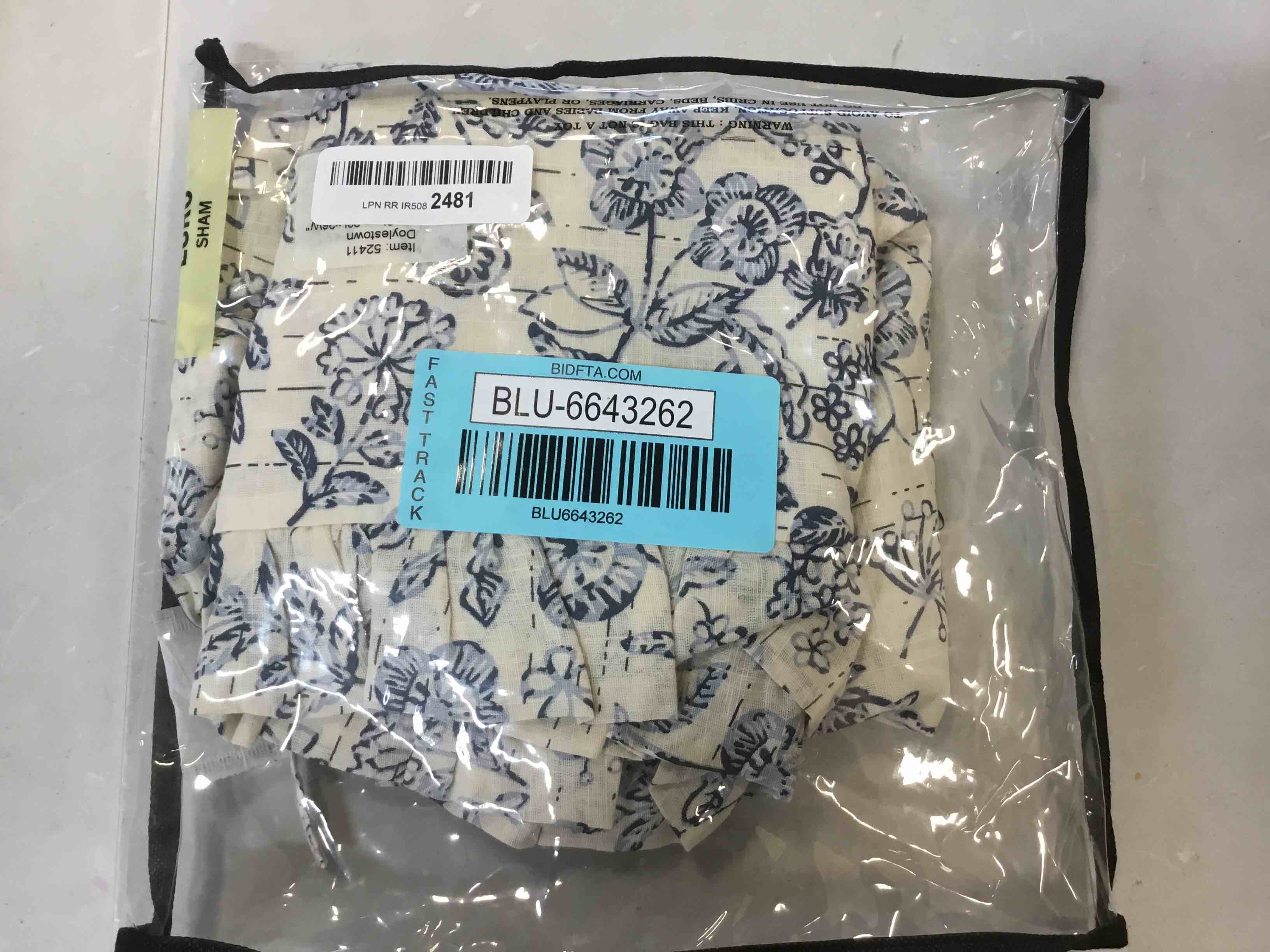 https://s3.amazonaws.com/lotting-images-prod/bidfta/BLU6643262_1719940180056.jpeg