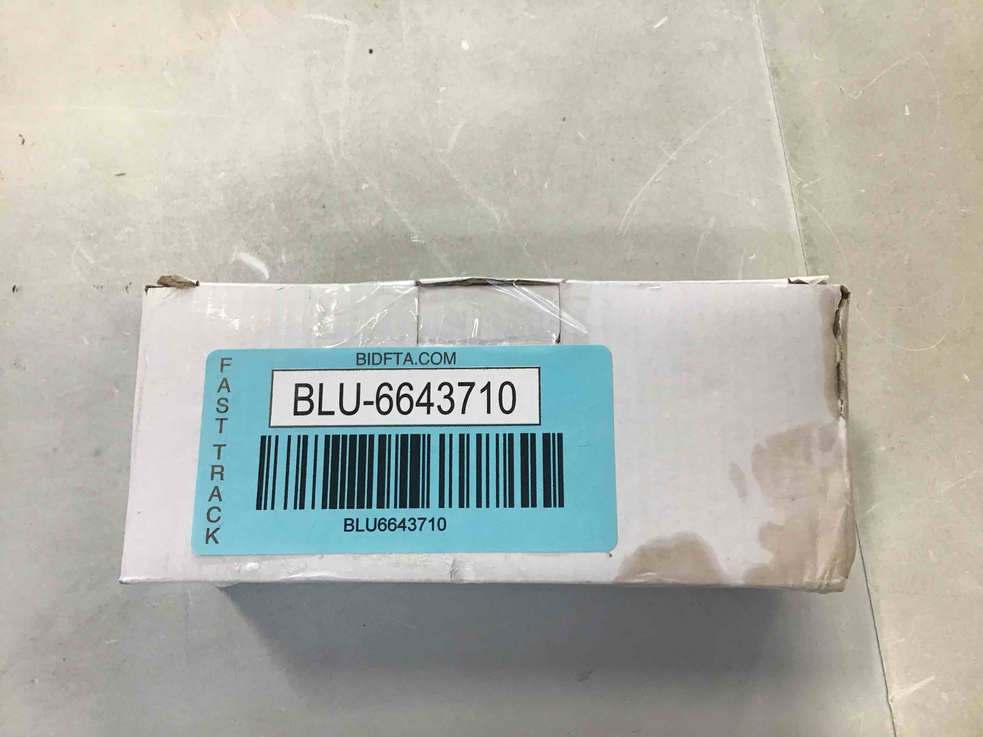 https://s3.amazonaws.com/lotting-images-prod/bidfta/BLU6643710_1720208266528.jpeg