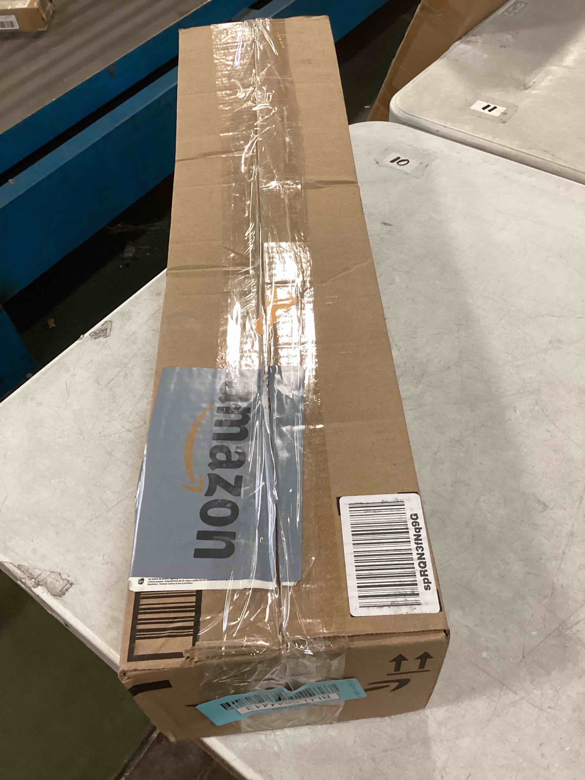 https://s3.amazonaws.com/lotting-images-prod/bidfta/BLU6644413_1720022138501.jpeg