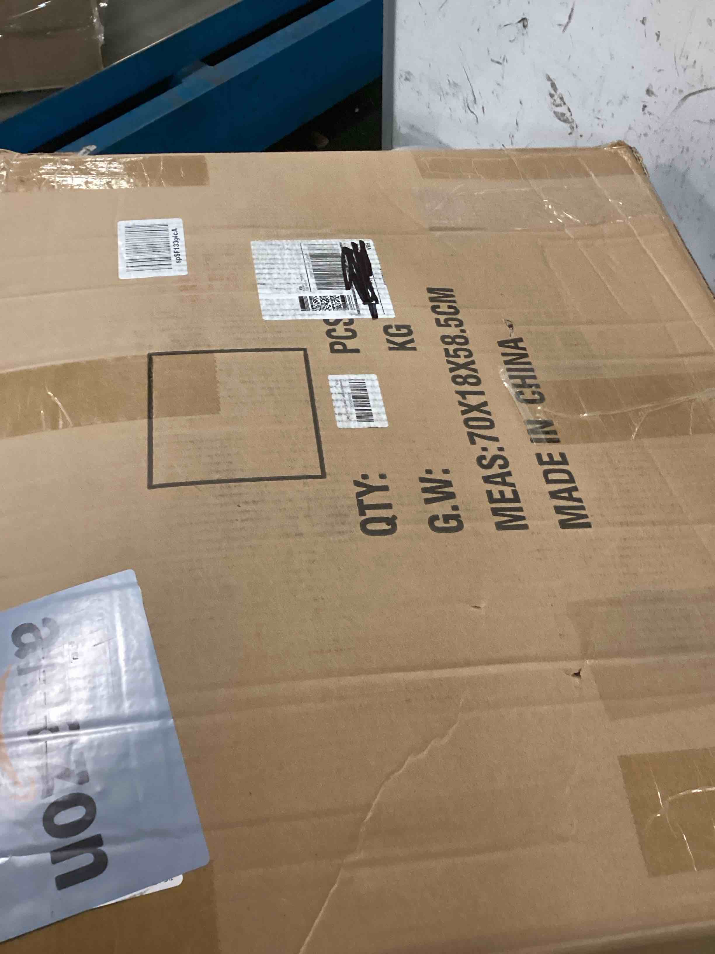 https://s3.amazonaws.com/lotting-images-prod/bidfta/BLU6644833_1720451278885.jpeg