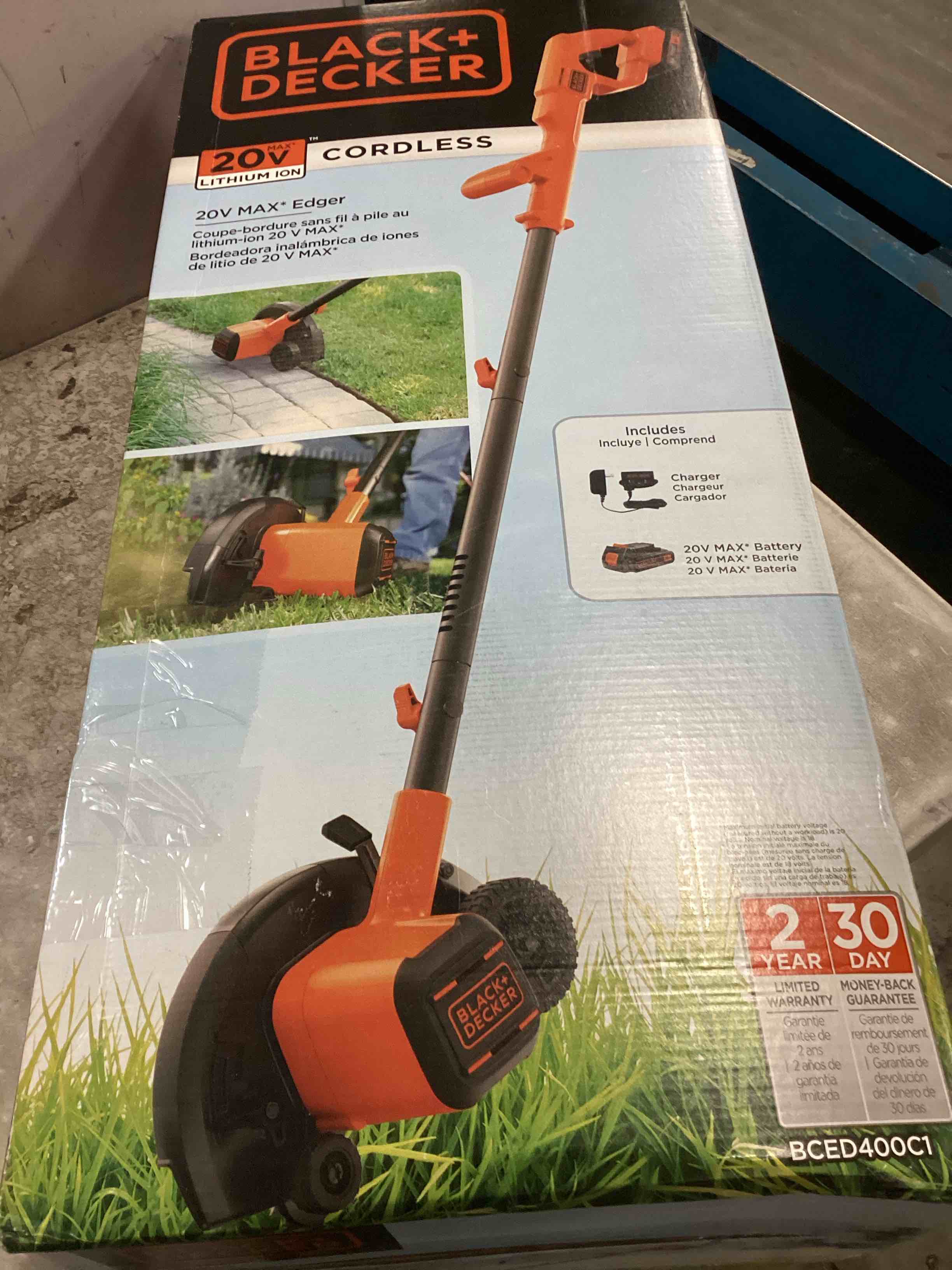 https://s3.amazonaws.com/lotting-images-prod/bidfta/BLU6644958_1720523308792.jpeg