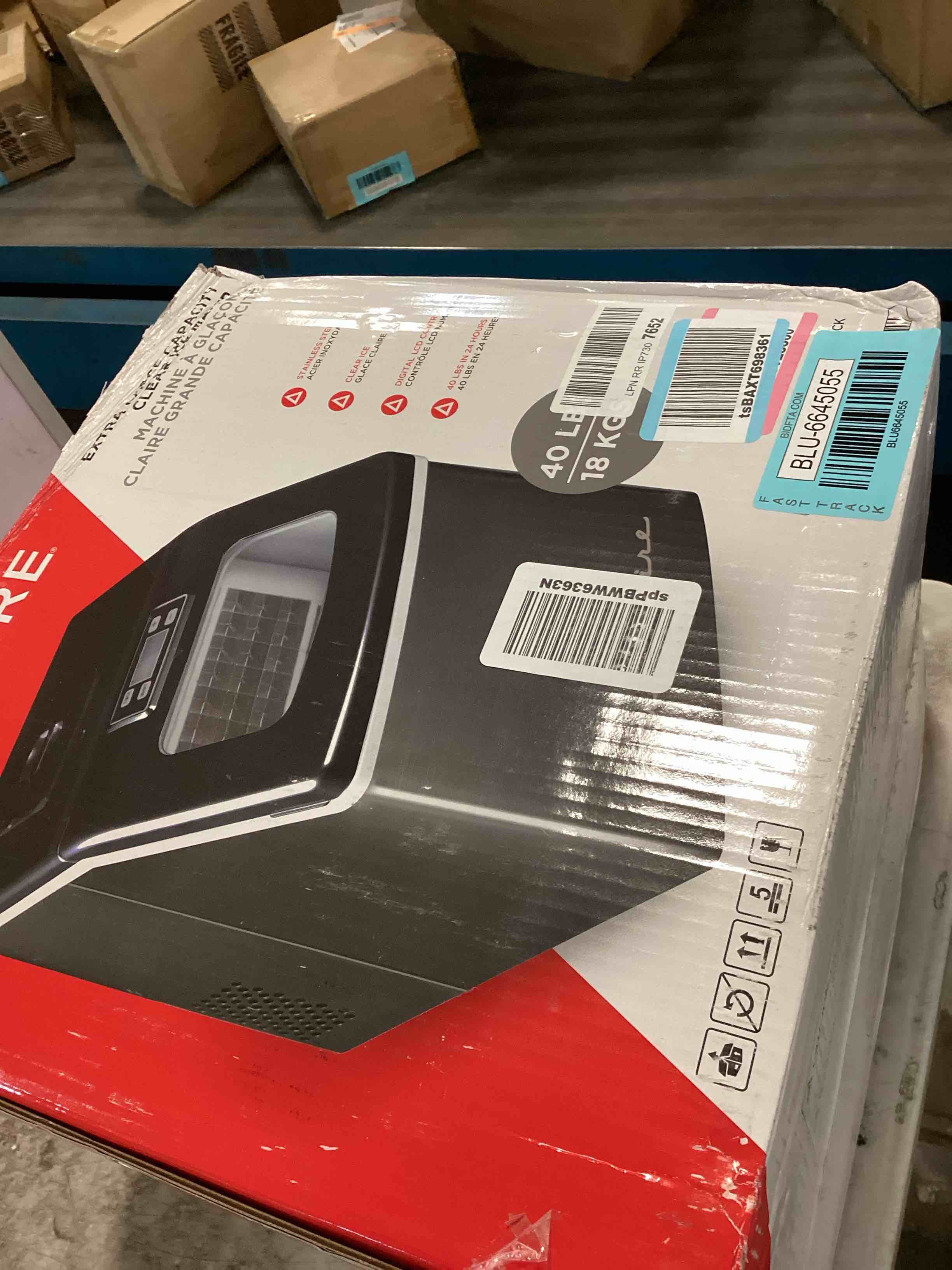 https://s3.amazonaws.com/lotting-images-prod/bidfta/BLU6645055_1720538063263.jpeg