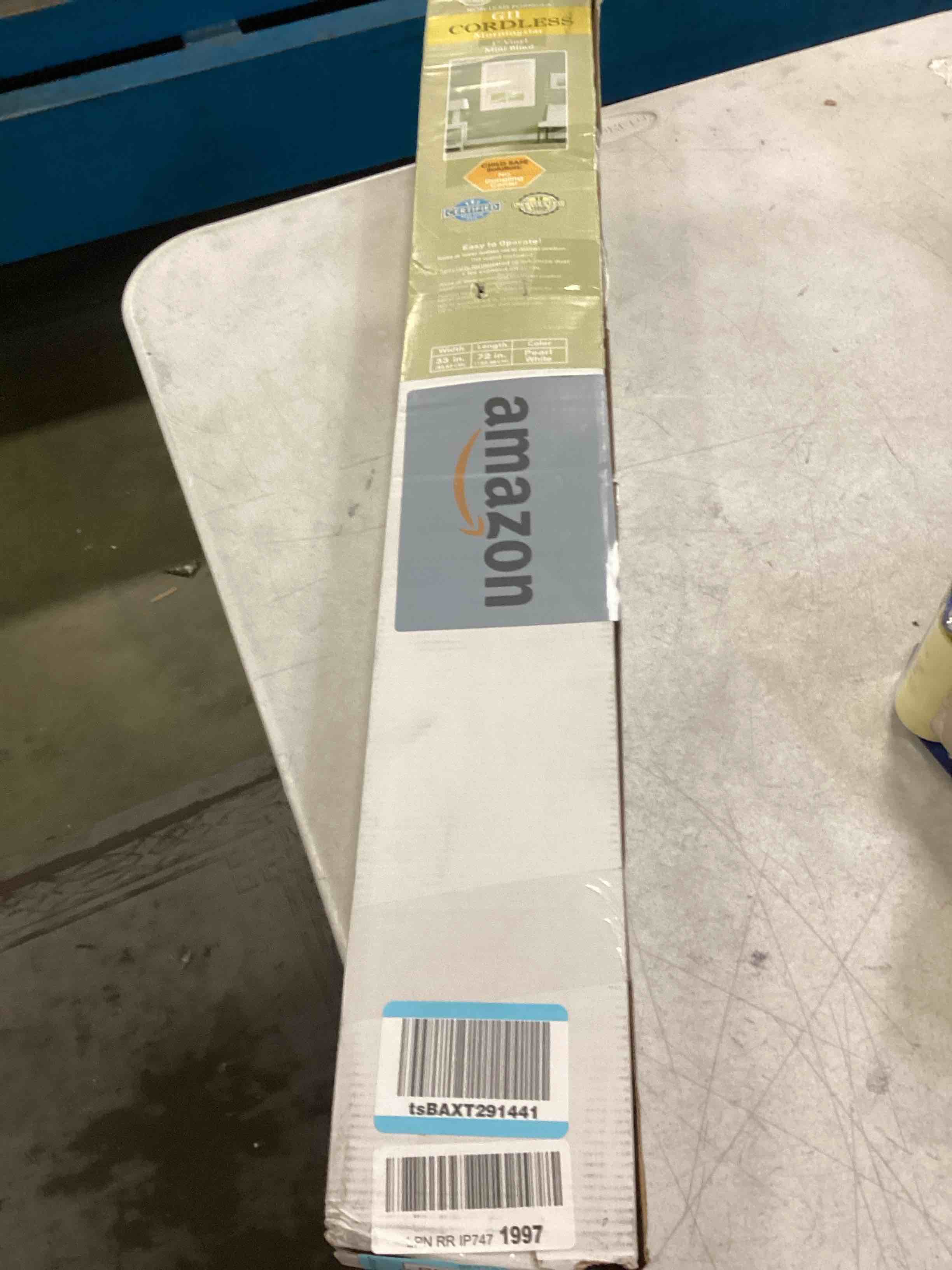 https://s3.amazonaws.com/lotting-images-prod/bidfta/BLU6645361_1720627693610.jpeg