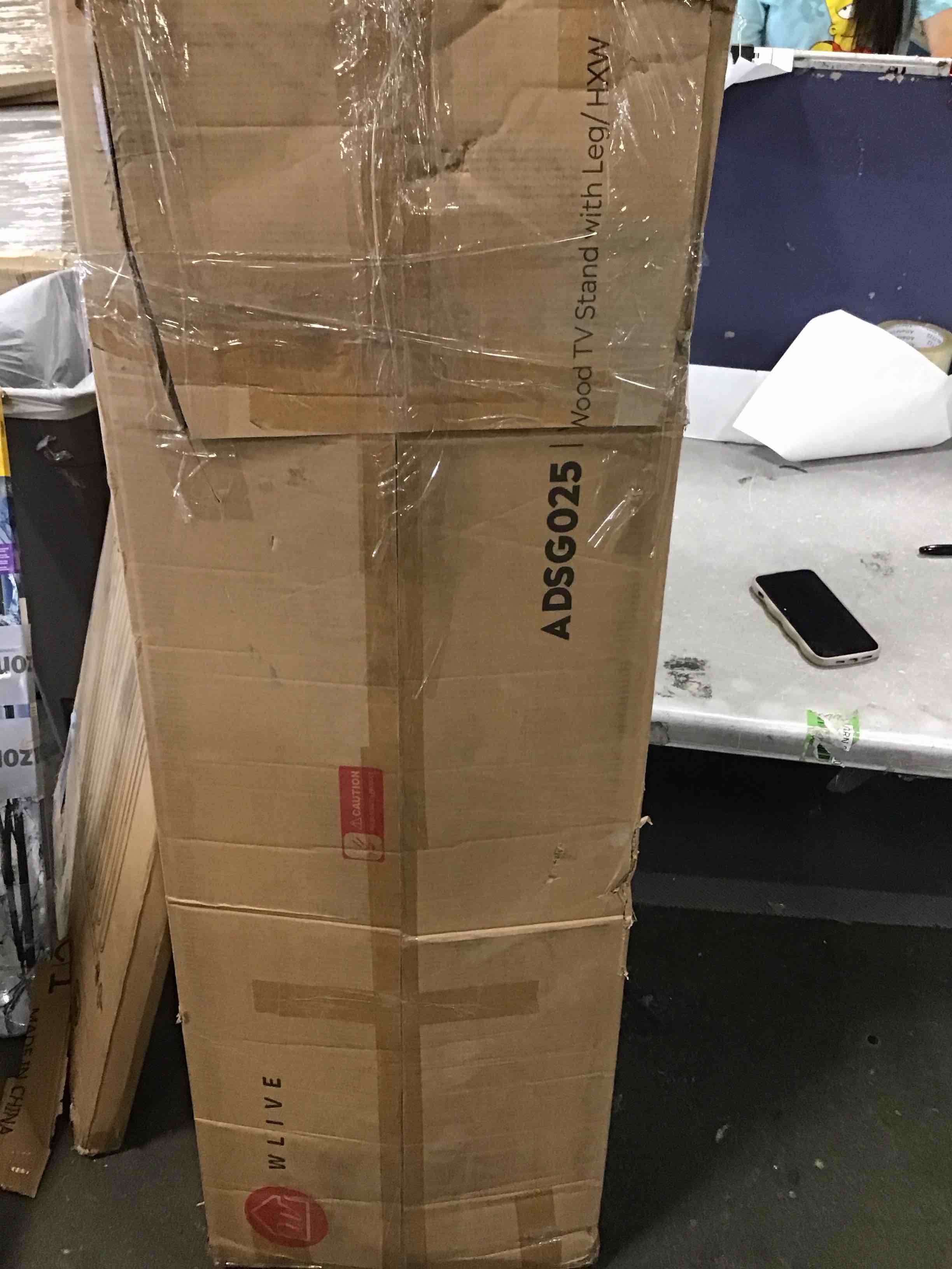 https://s3.amazonaws.com/lotting-images-prod/bidfta/BLU6645706_1719526958741.jpeg