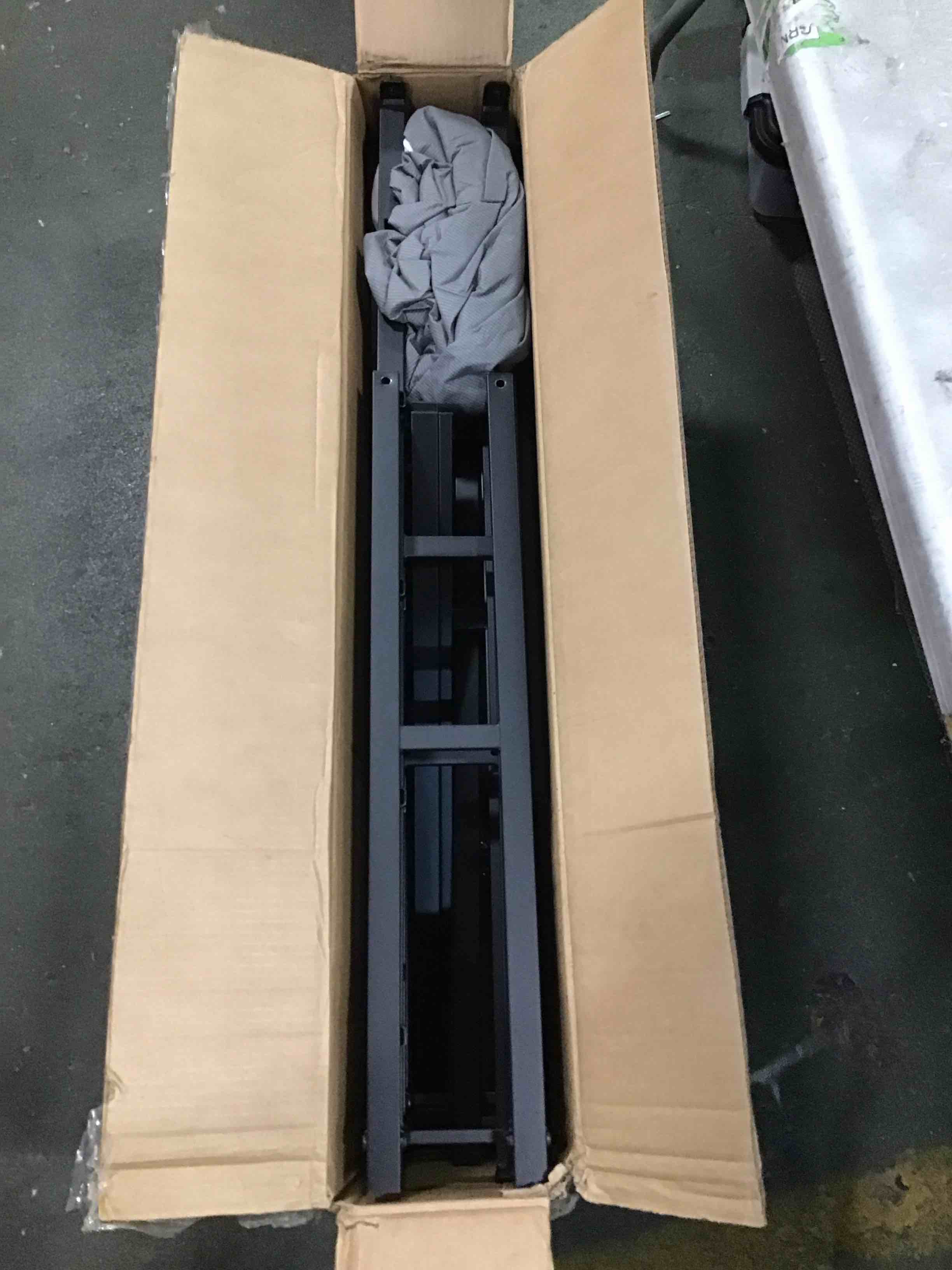 https://s3.amazonaws.com/lotting-images-prod/bidfta/BLU6645739_1719539327365.jpeg