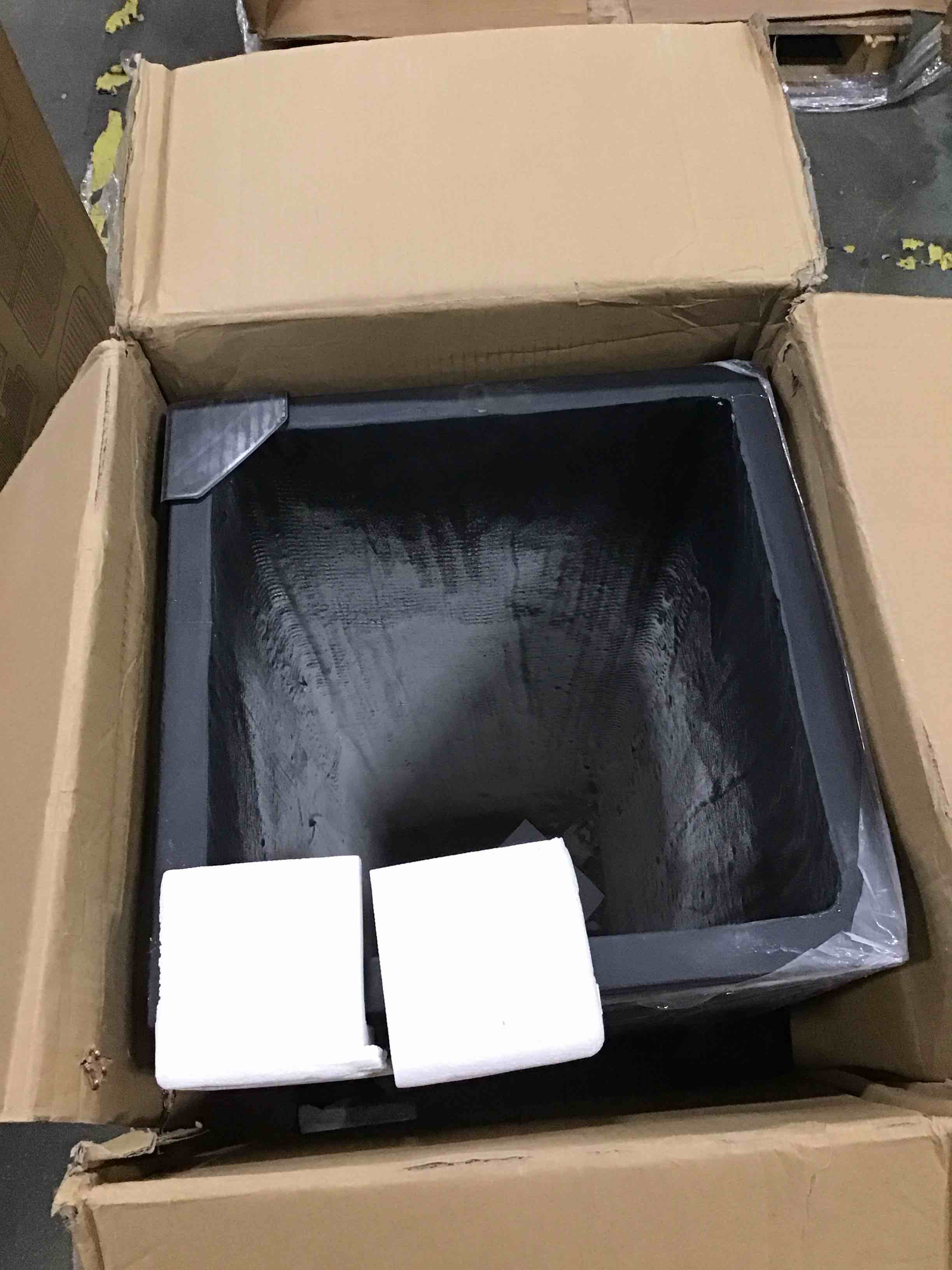 https://s3.amazonaws.com/lotting-images-prod/bidfta/BLU6645757_1719545411855.jpeg