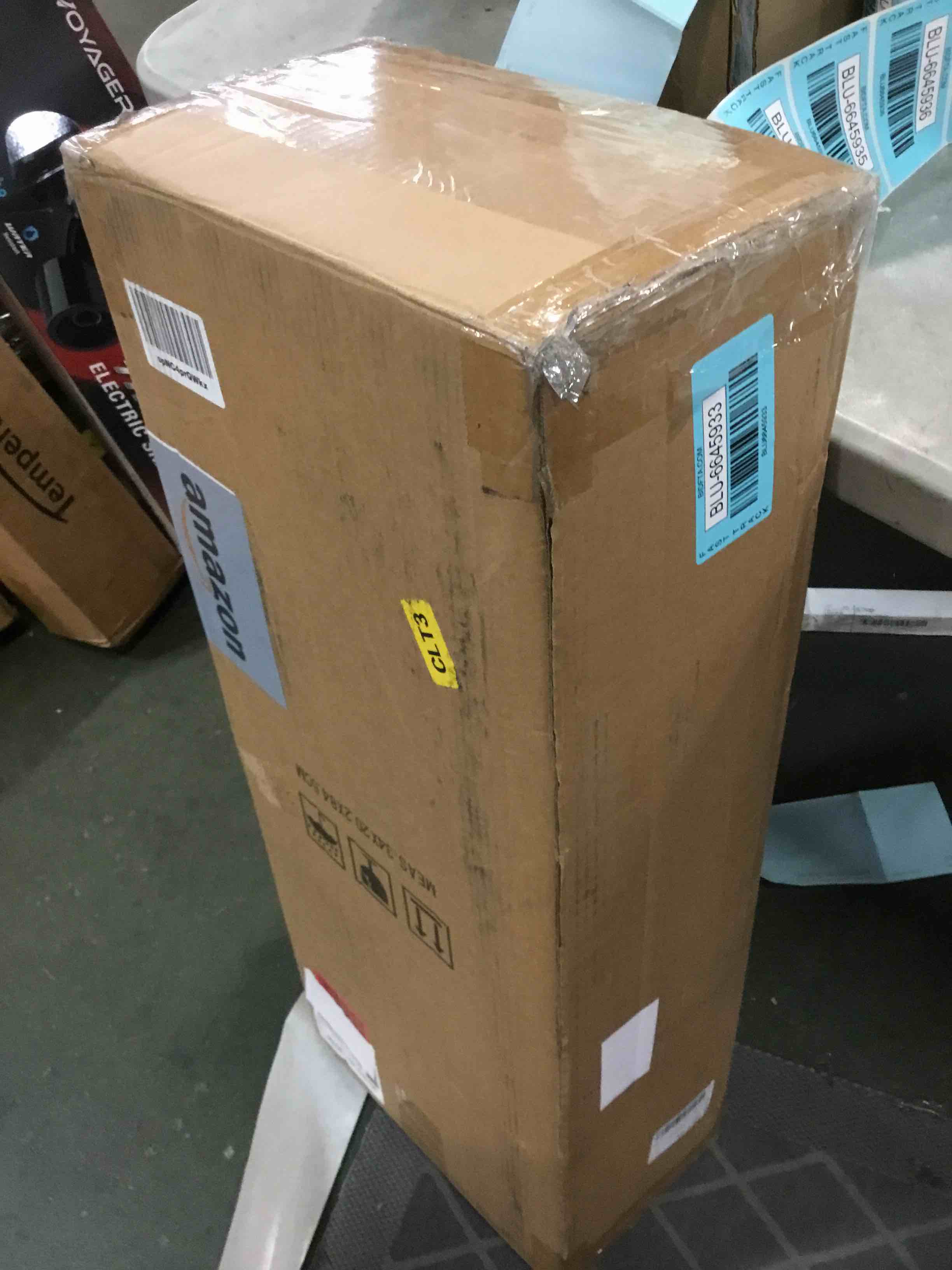 https://s3.amazonaws.com/lotting-images-prod/bidfta/BLU6645933_1720011014389.jpeg