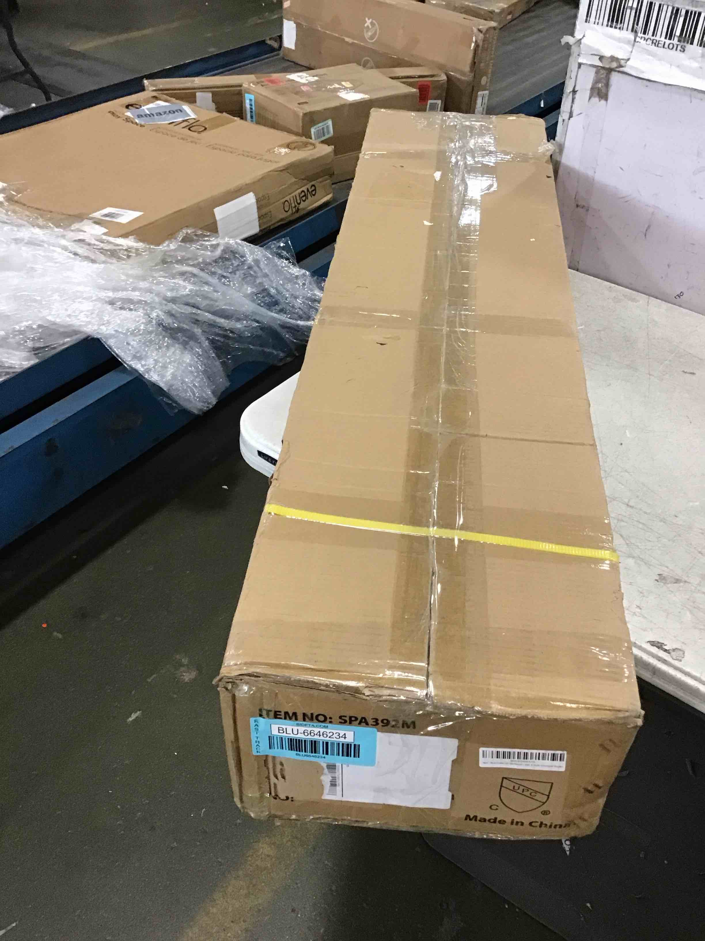 https://s3.amazonaws.com/lotting-images-prod/bidfta/BLU6646234_1720438784855.jpeg