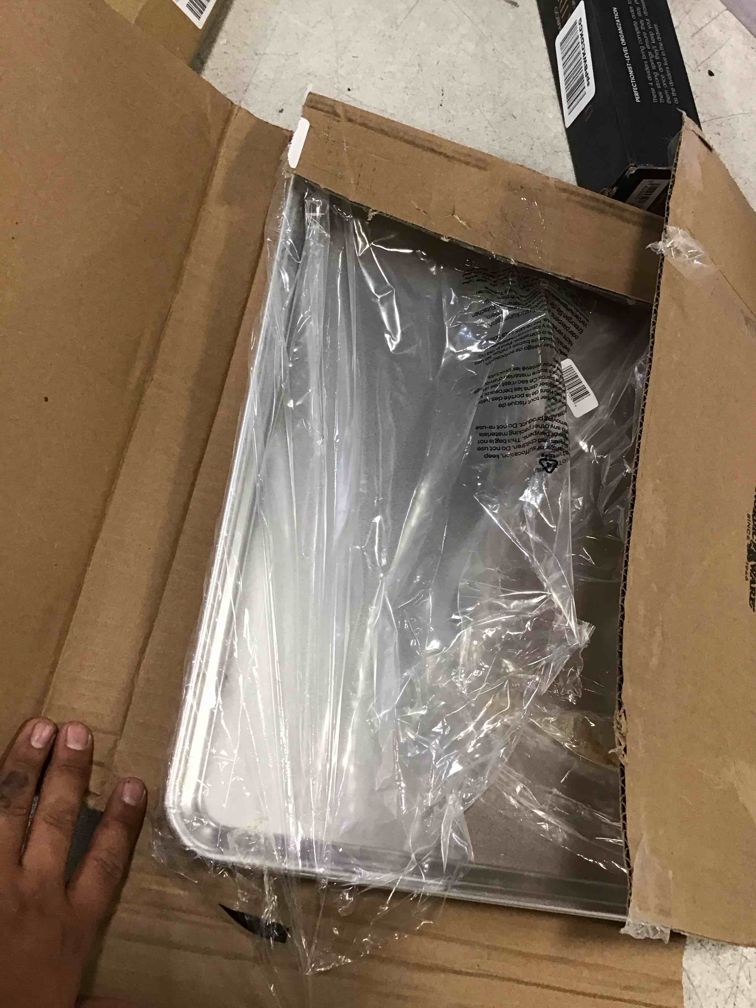 https://s3.amazonaws.com/lotting-images-prod/bidfta/BLU6646366_1720454931021.jpeg