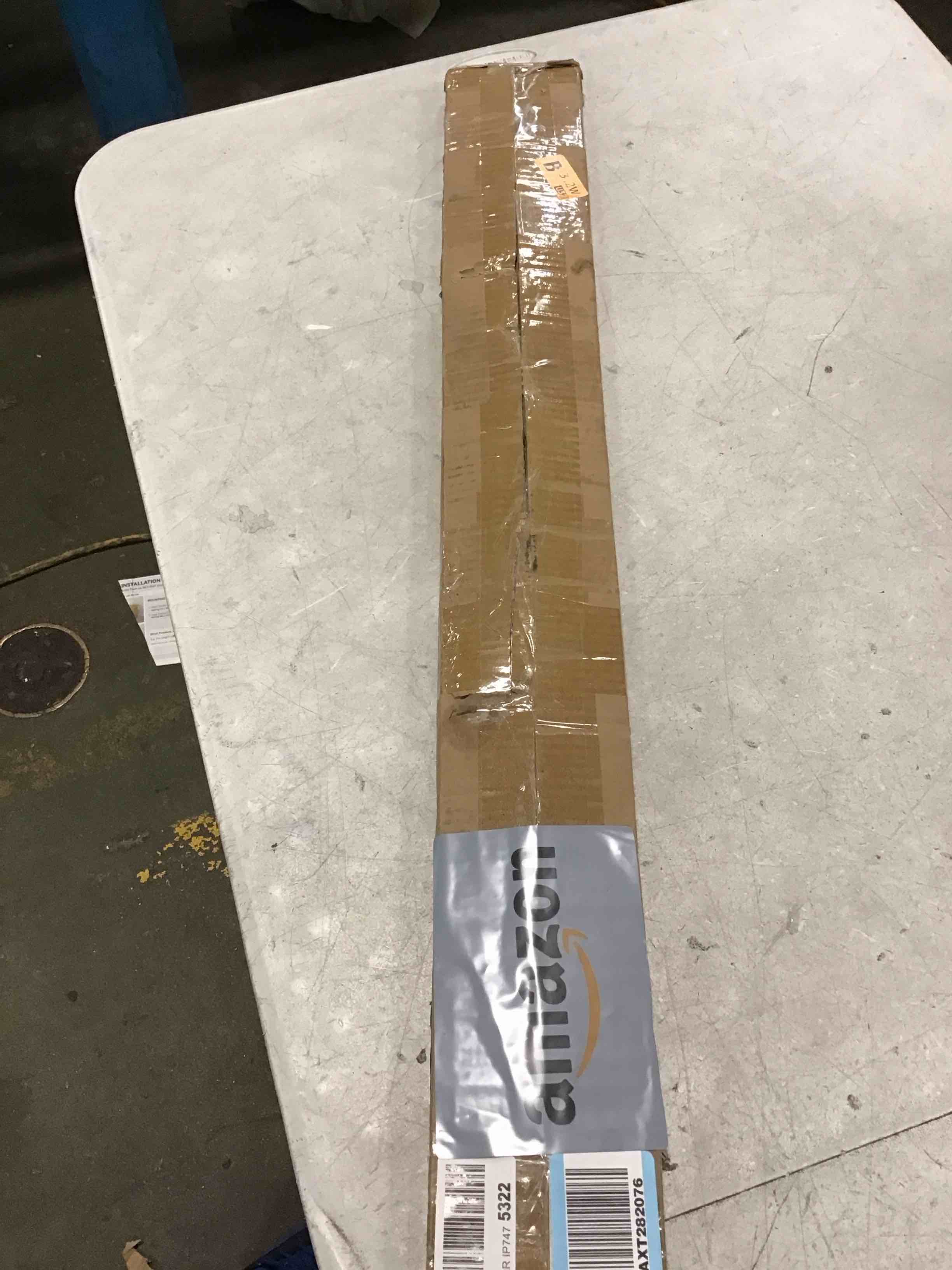 https://s3.amazonaws.com/lotting-images-prod/bidfta/BLU6646558_1720533359556.jpeg