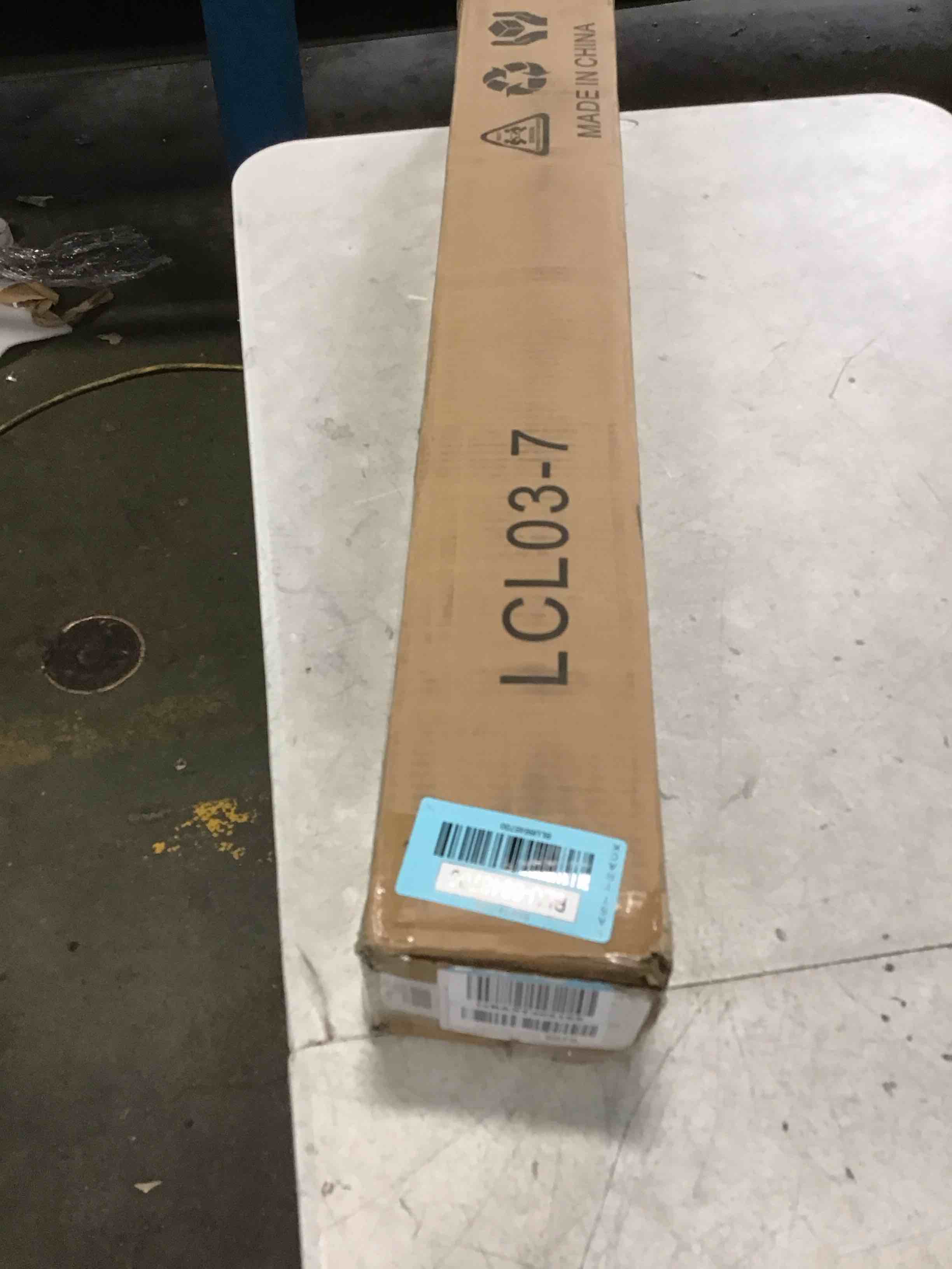 https://s3.amazonaws.com/lotting-images-prod/bidfta/BLU6646700_1720550916357.jpeg