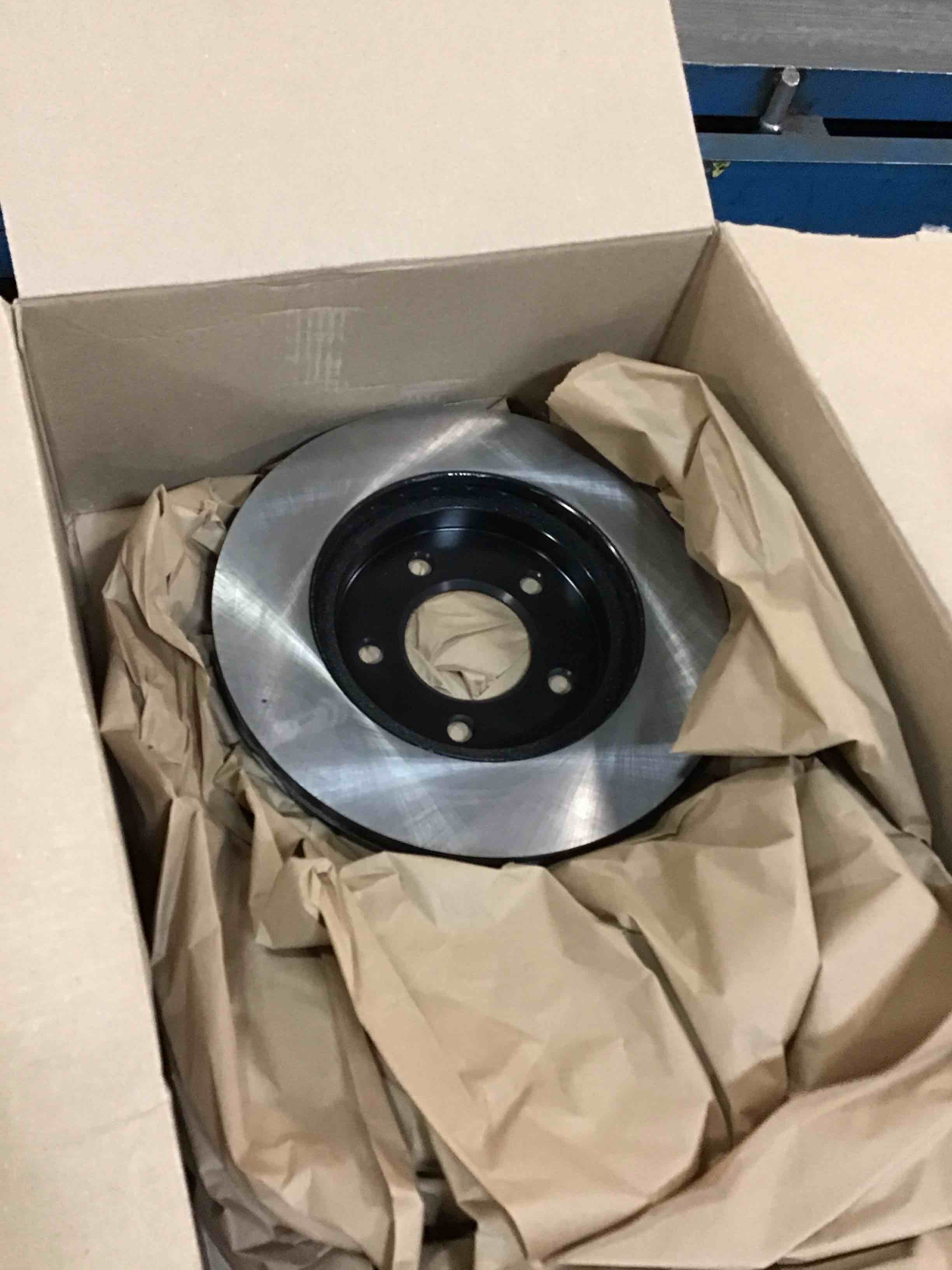 https://s3.amazonaws.com/lotting-images-prod/bidfta/BLU6646783_1720621540816.jpeg
