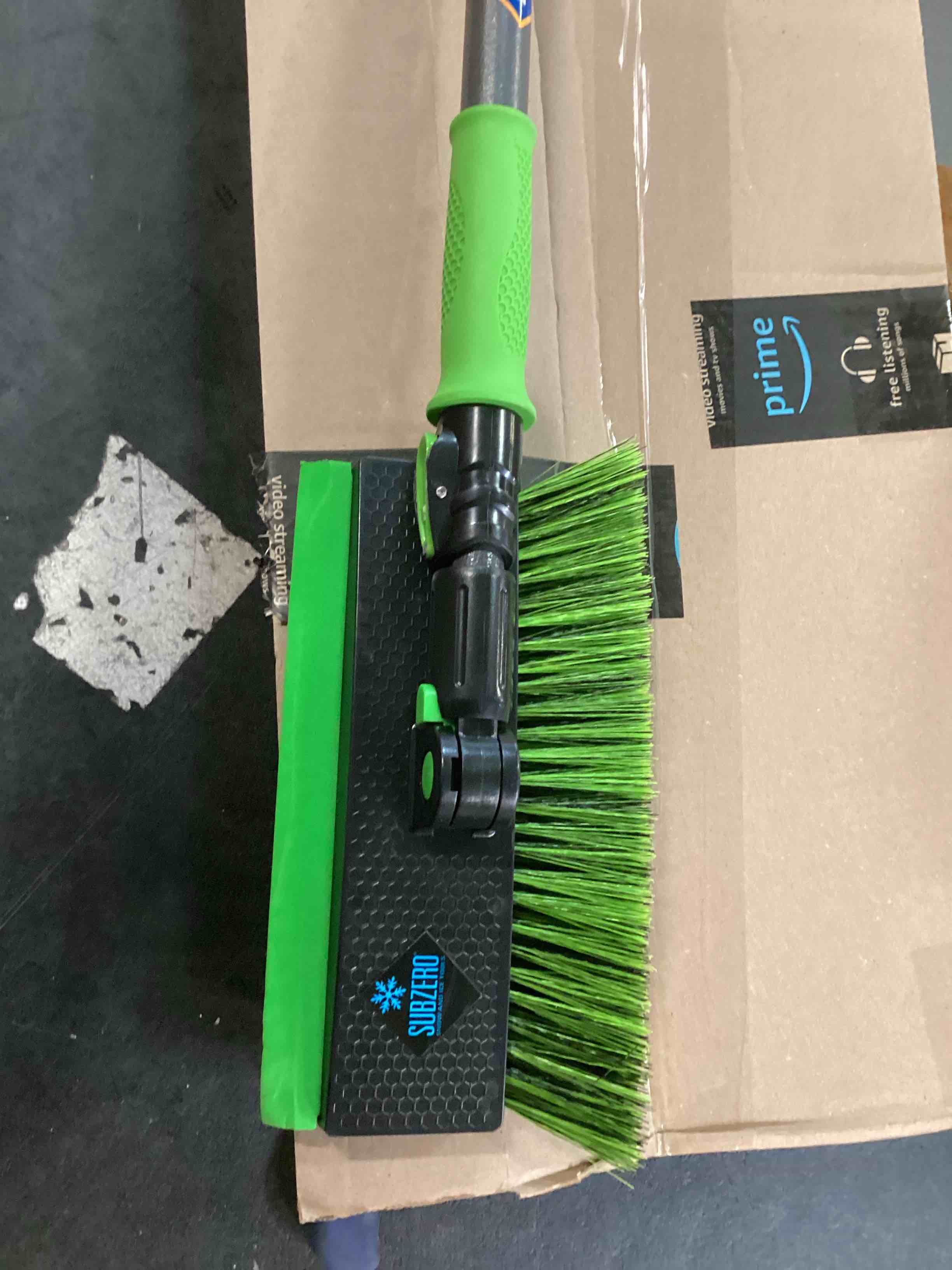 https://s3.amazonaws.com/lotting-images-prod/bidfta/BLU6646991_1719582191417.jpeg