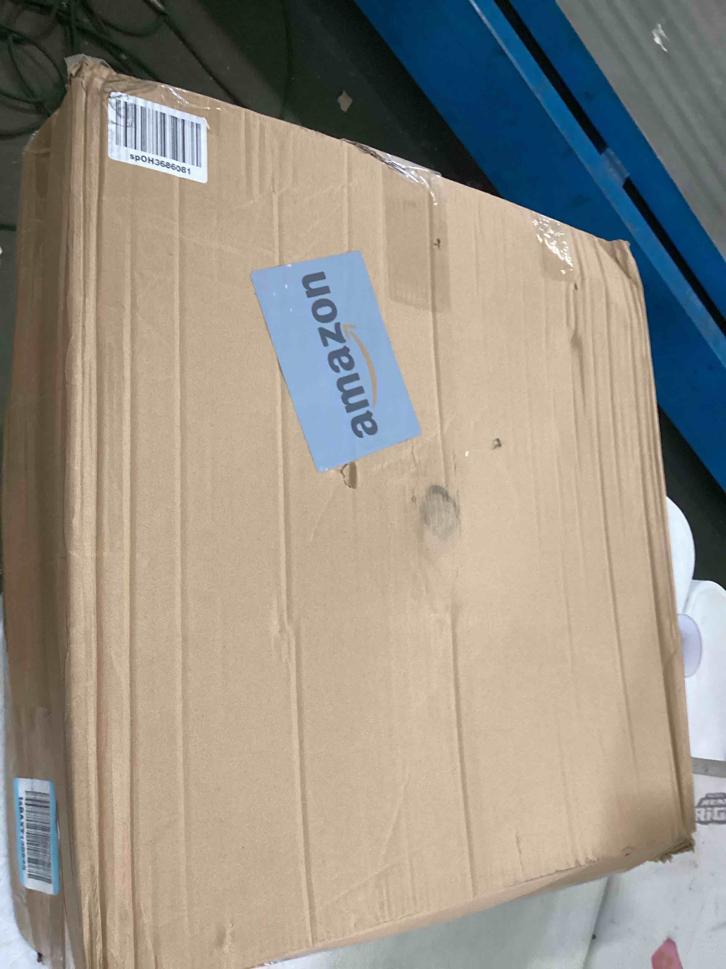https://s3.amazonaws.com/lotting-images-prod/bidfta/BLU6647339_1719860000261.jpeg