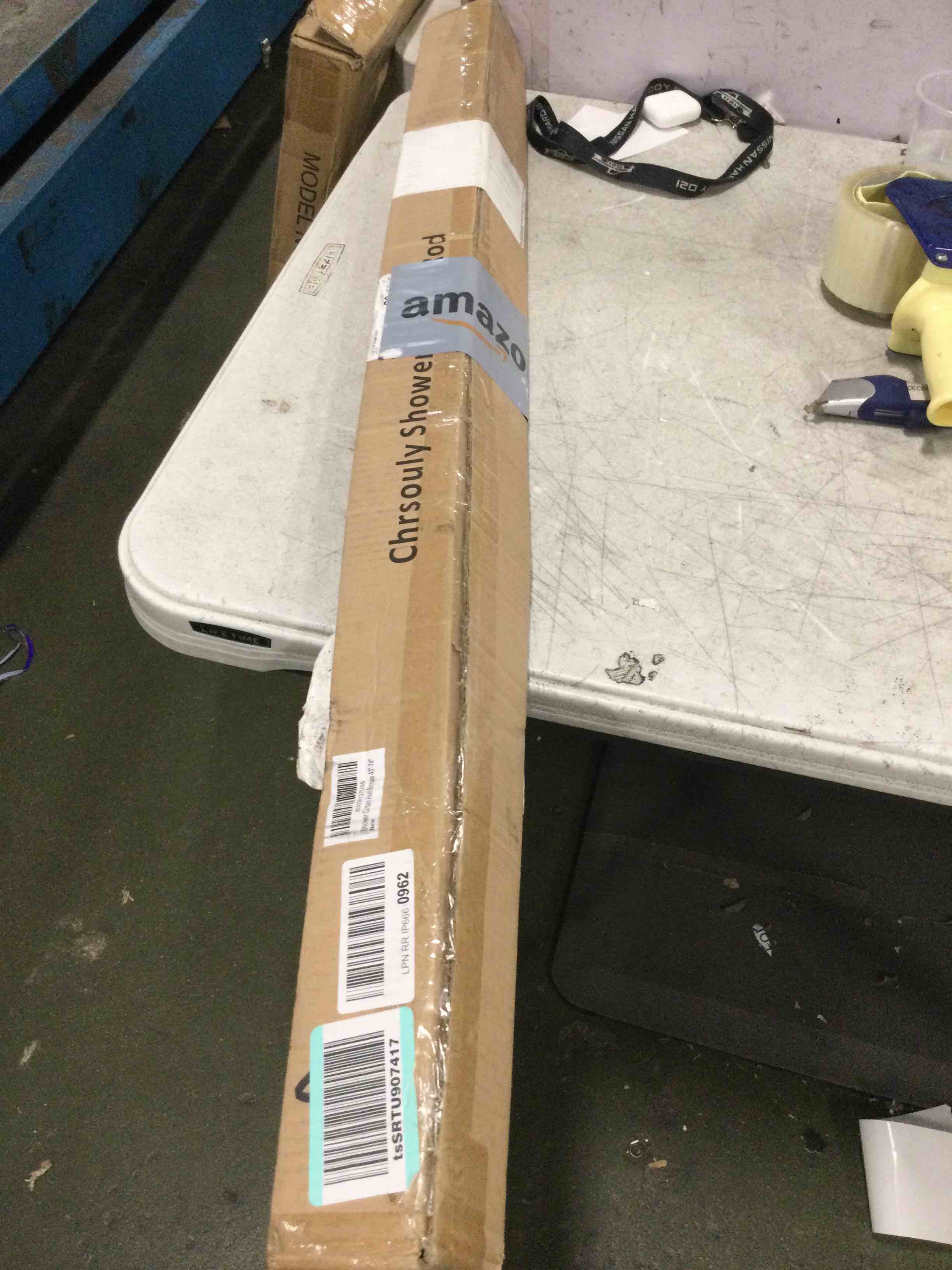https://s3.amazonaws.com/lotting-images-prod/bidfta/BLU6648301_1720495862331.jpeg