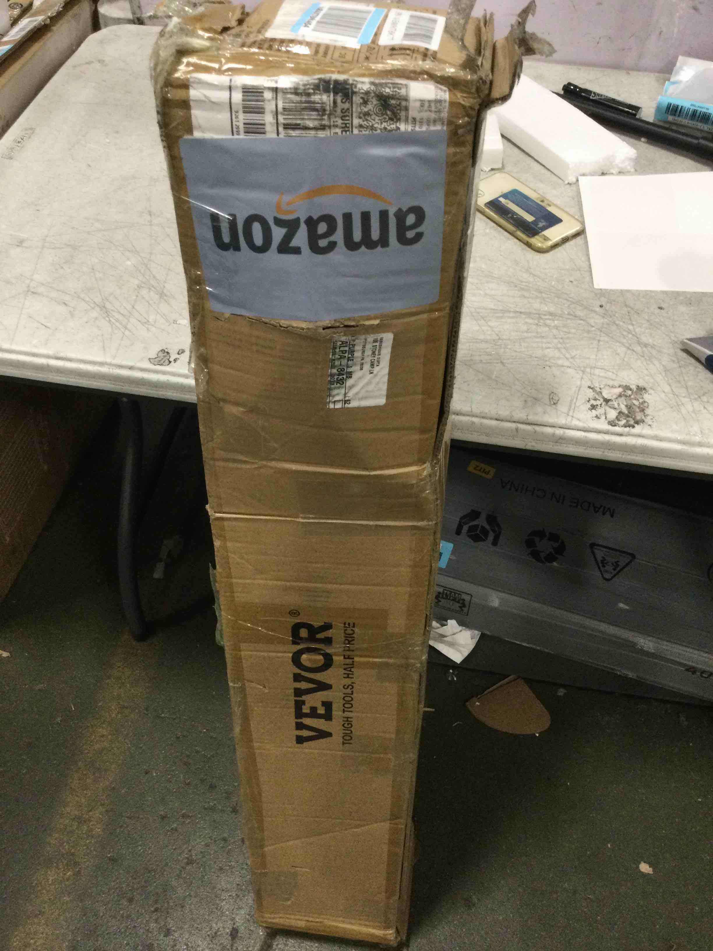 https://s3.amazonaws.com/lotting-images-prod/bidfta/BLU6648320_1720499796674.jpeg