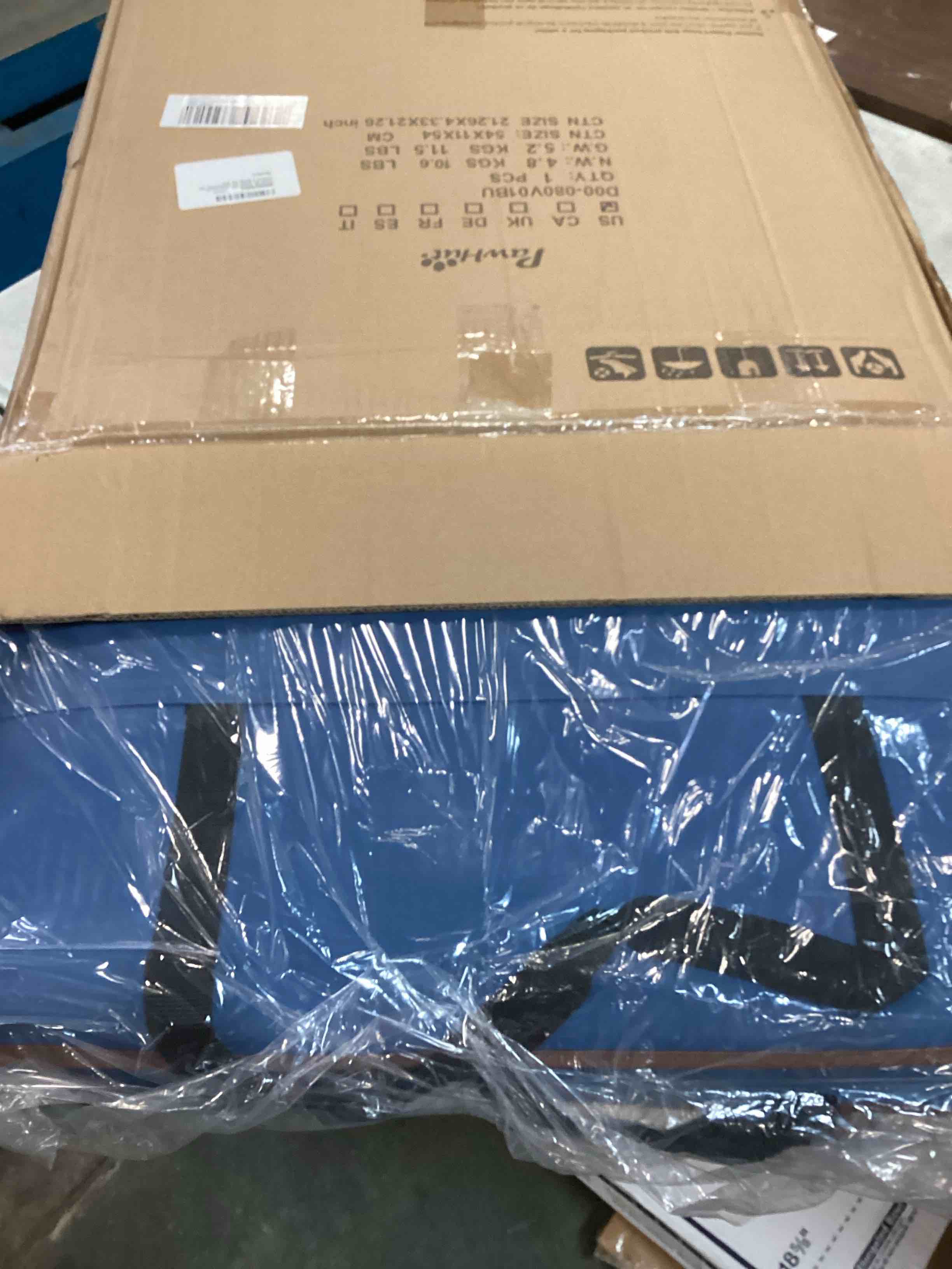 https://s3.amazonaws.com/lotting-images-prod/bidfta/BLU6648566_1719598145626.jpeg