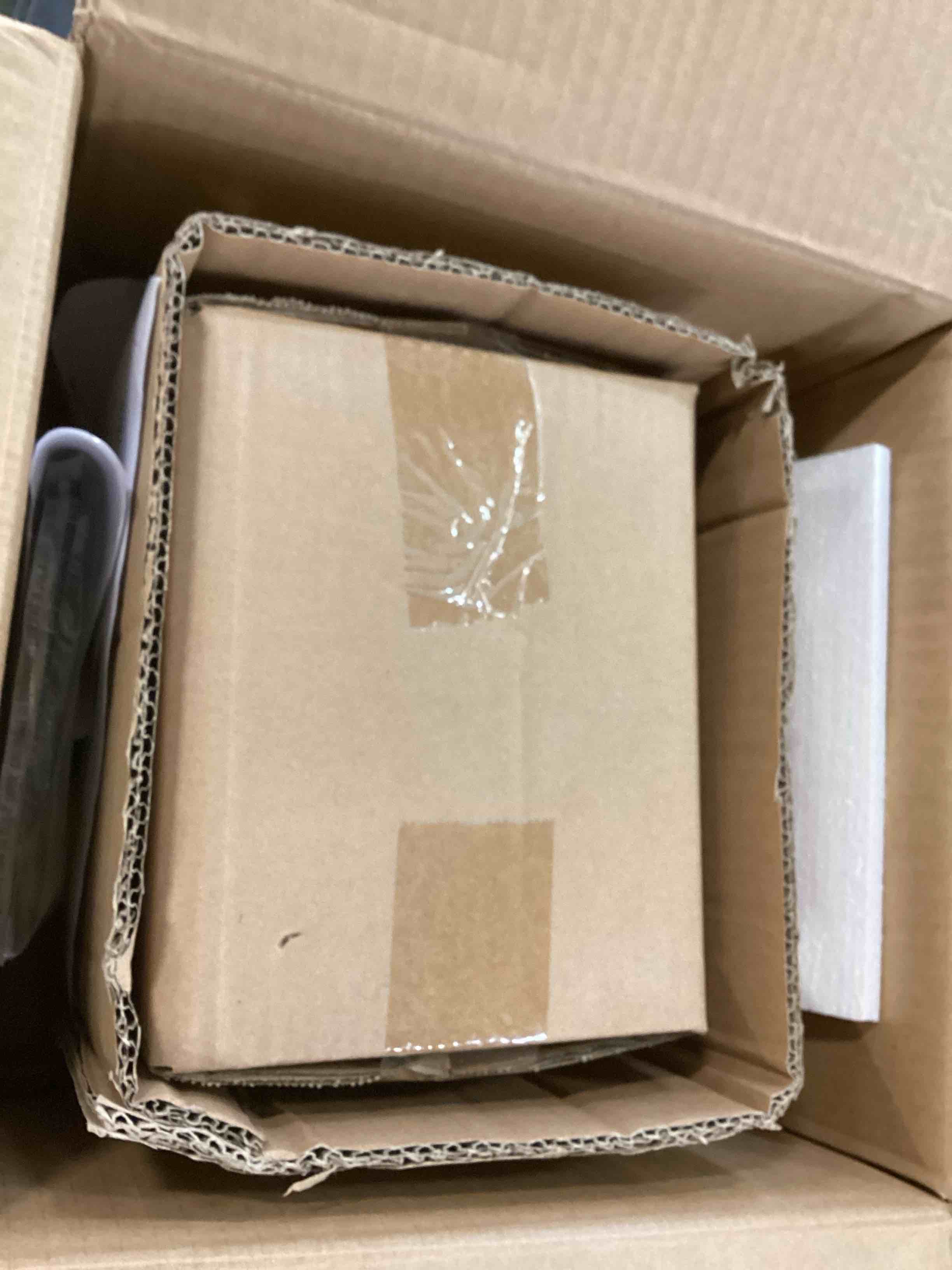 https://s3.amazonaws.com/lotting-images-prod/bidfta/BLU6648726_1719958720456.jpeg