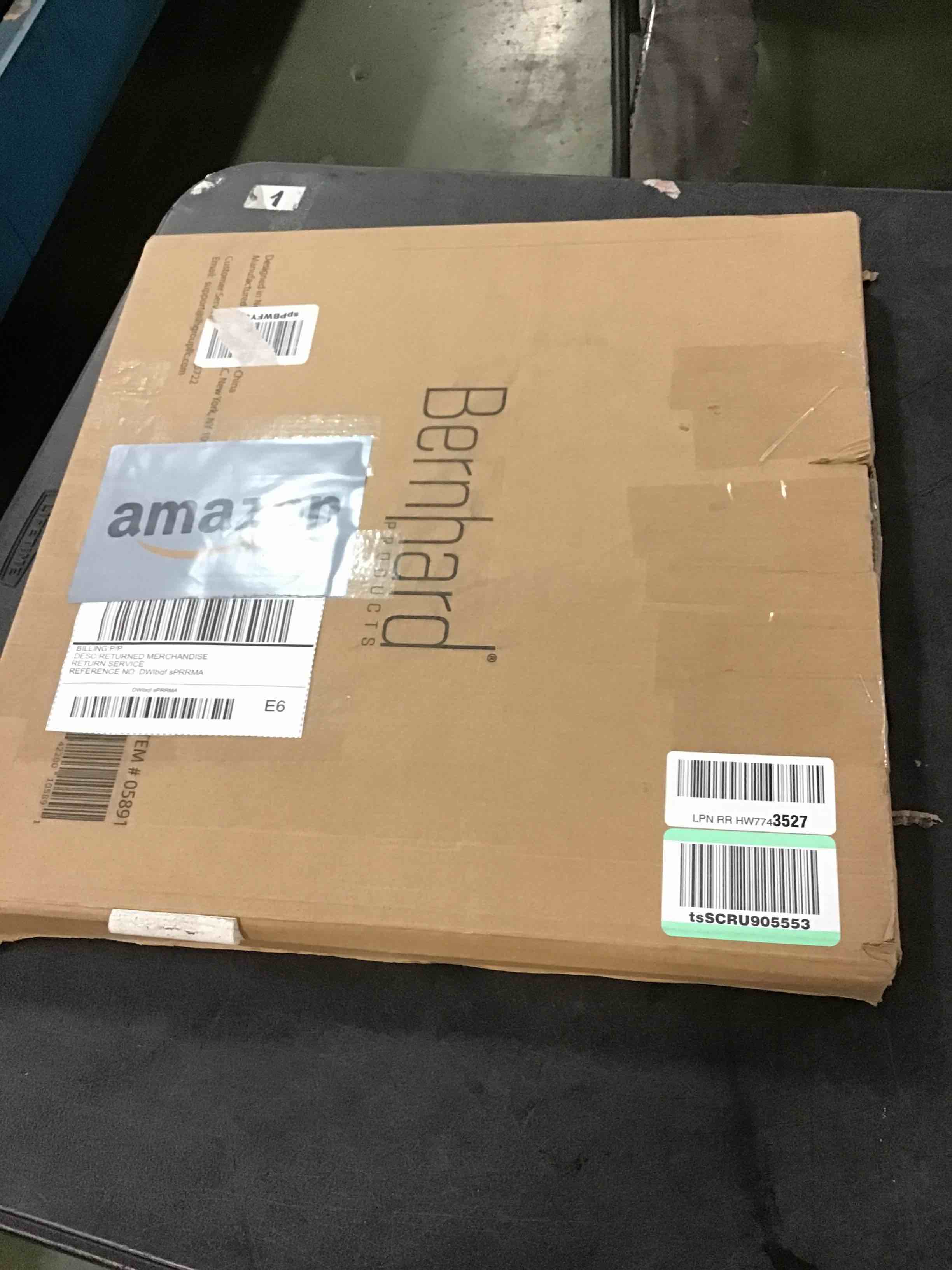 https://s3.amazonaws.com/lotting-images-prod/bidfta/BLU6648789_1719979186497.jpeg