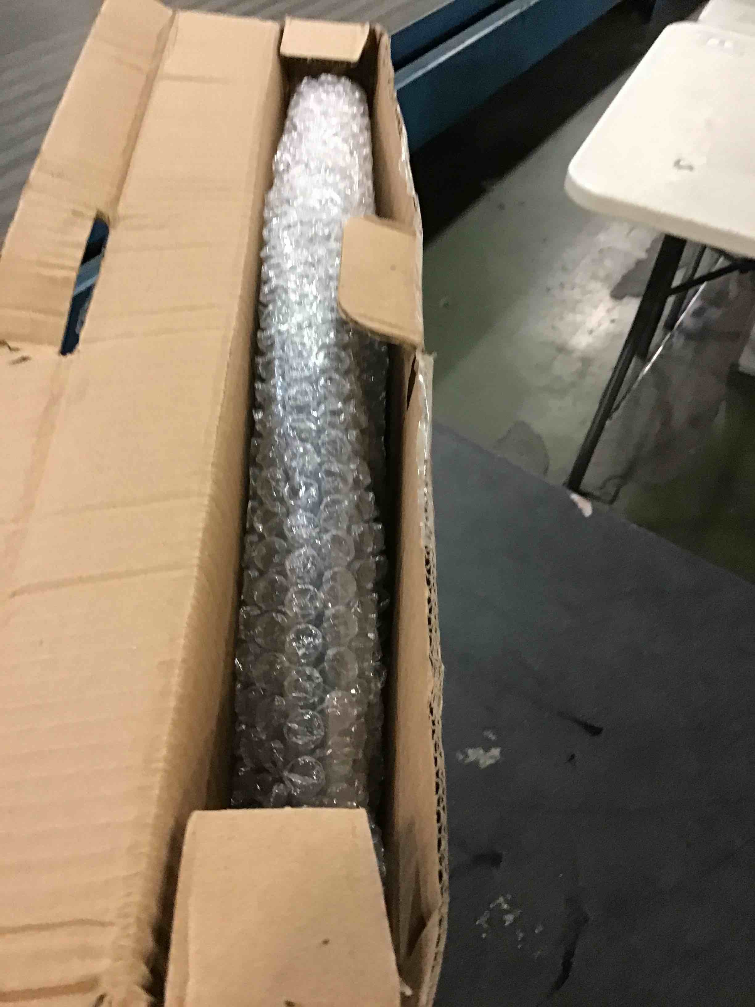 https://s3.amazonaws.com/lotting-images-prod/bidfta/BLU6648789_1719979208675.jpeg