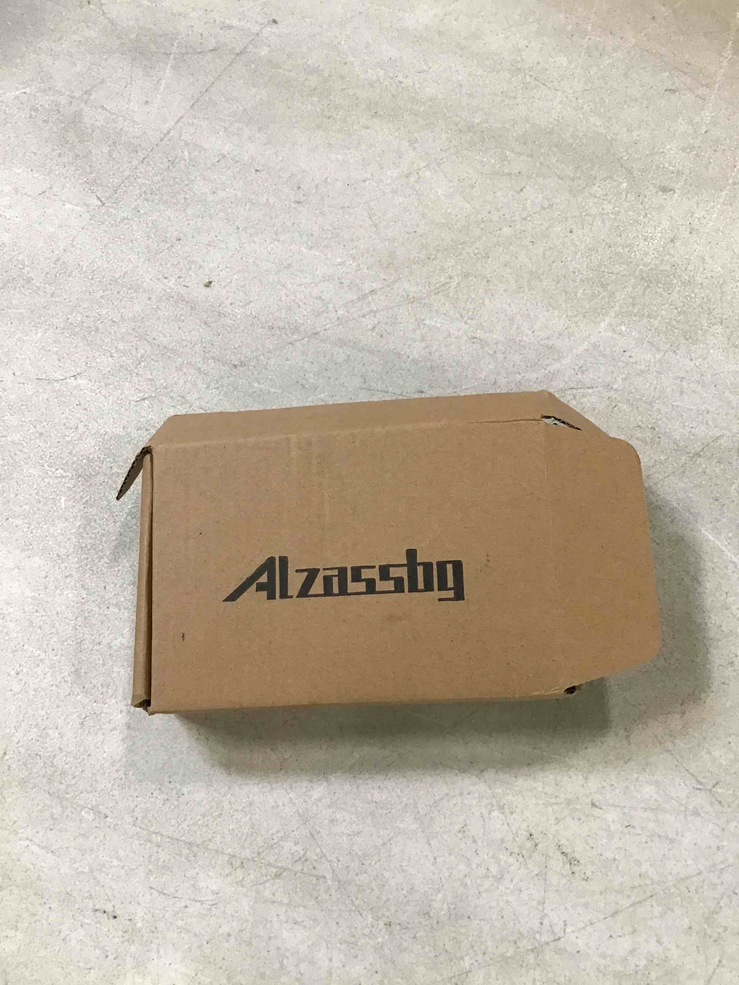 https://s3.amazonaws.com/lotting-images-prod/bidfta/BLU6648913_1720645981578.jpeg