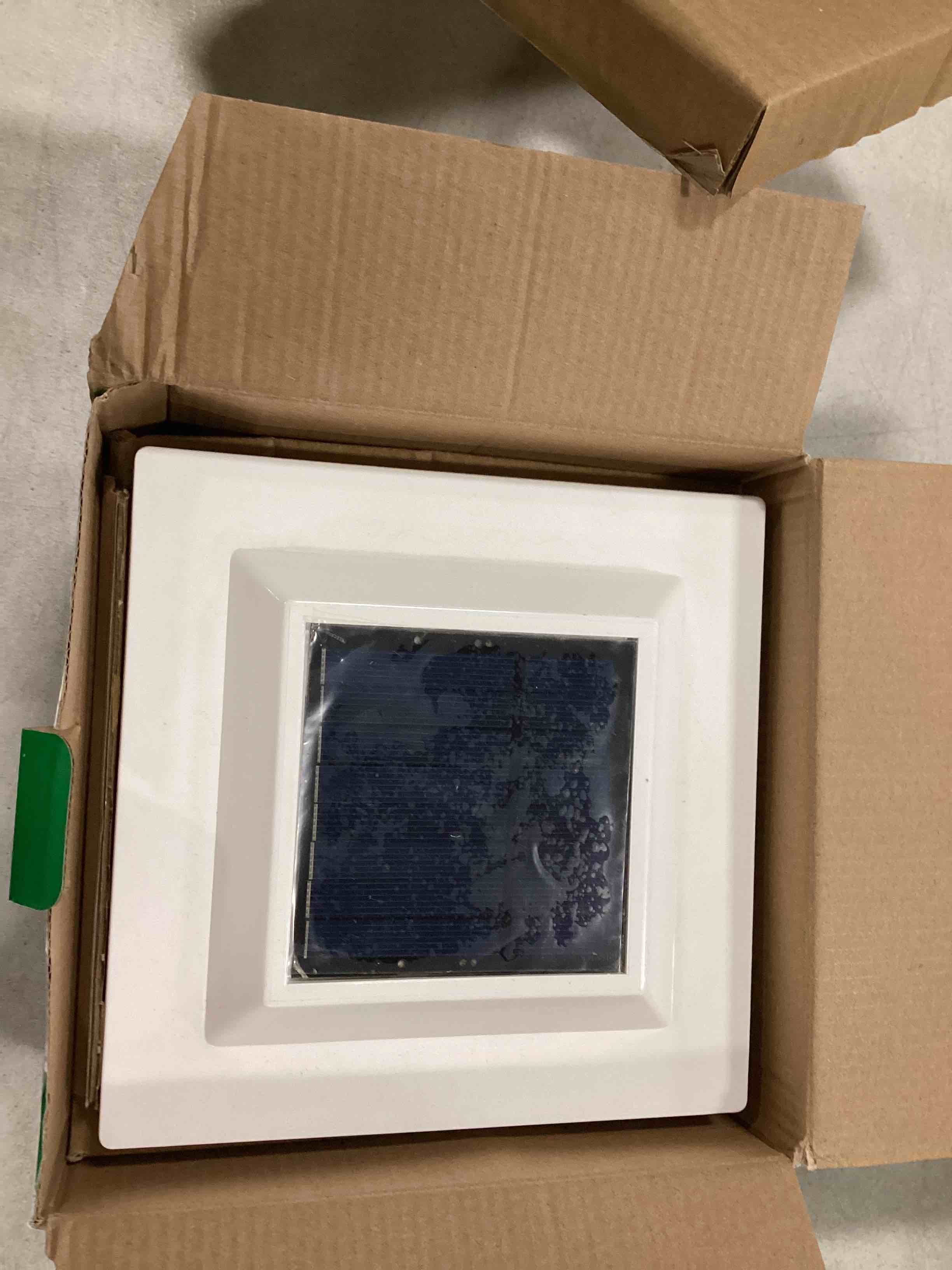https://s3.amazonaws.com/lotting-images-prod/bidfta/BLU6649151_1720674731585.jpeg