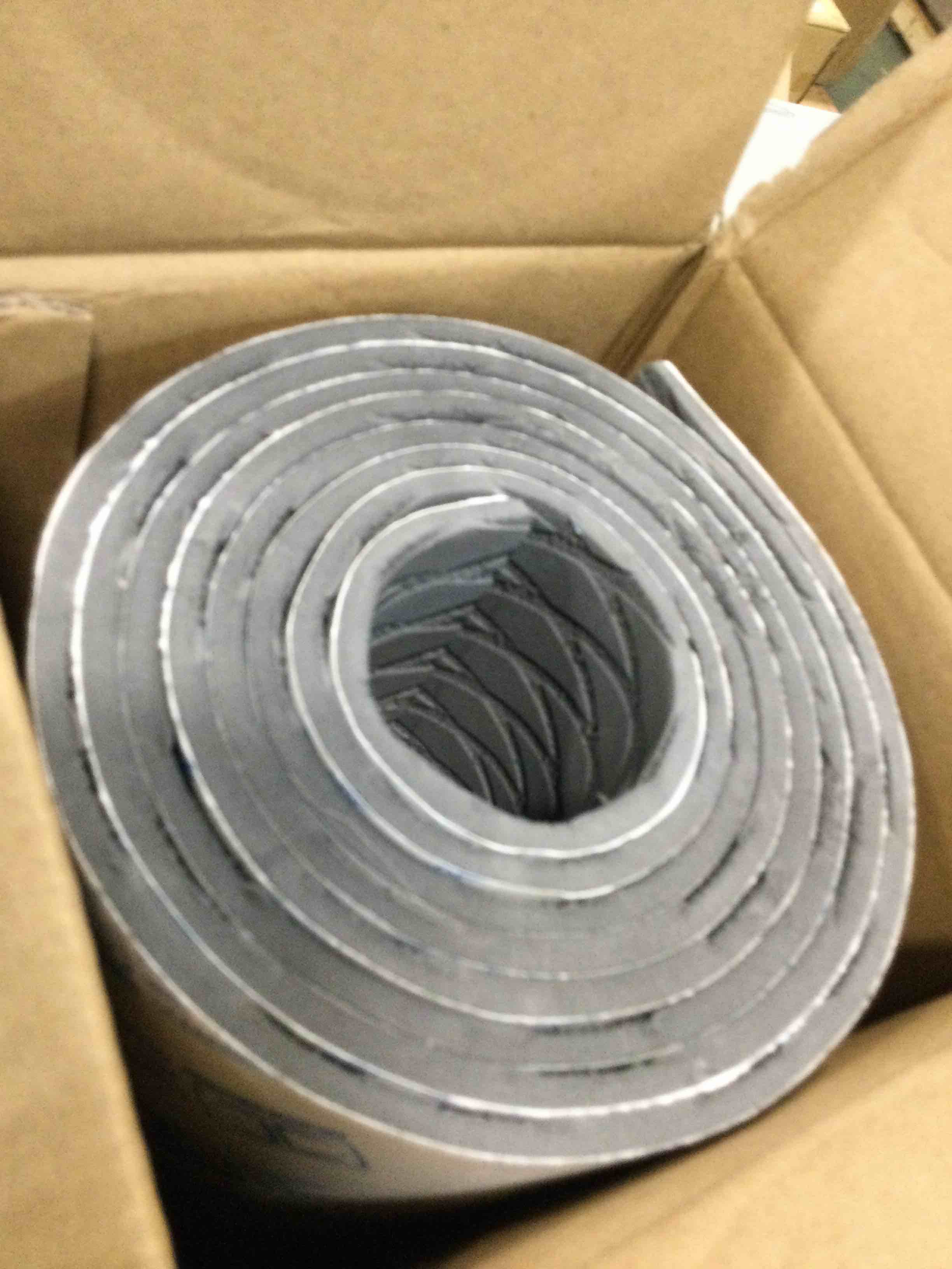 https://s3.amazonaws.com/lotting-images-prod/bidfta/BLU6649442_1721255983314.jpeg
