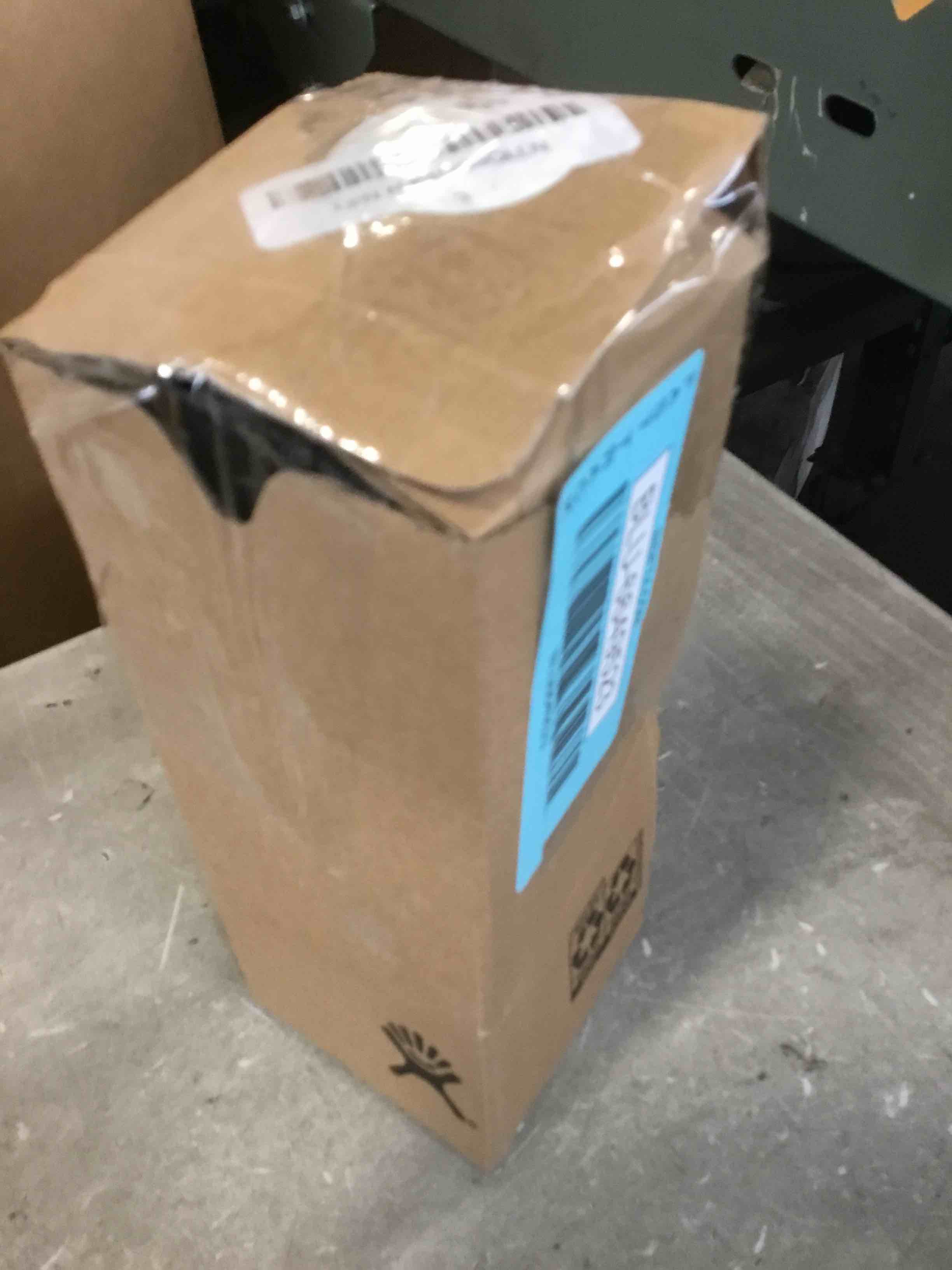 https://s3.amazonaws.com/lotting-images-prod/bidfta/BLU6649523_1722519254156.jpeg