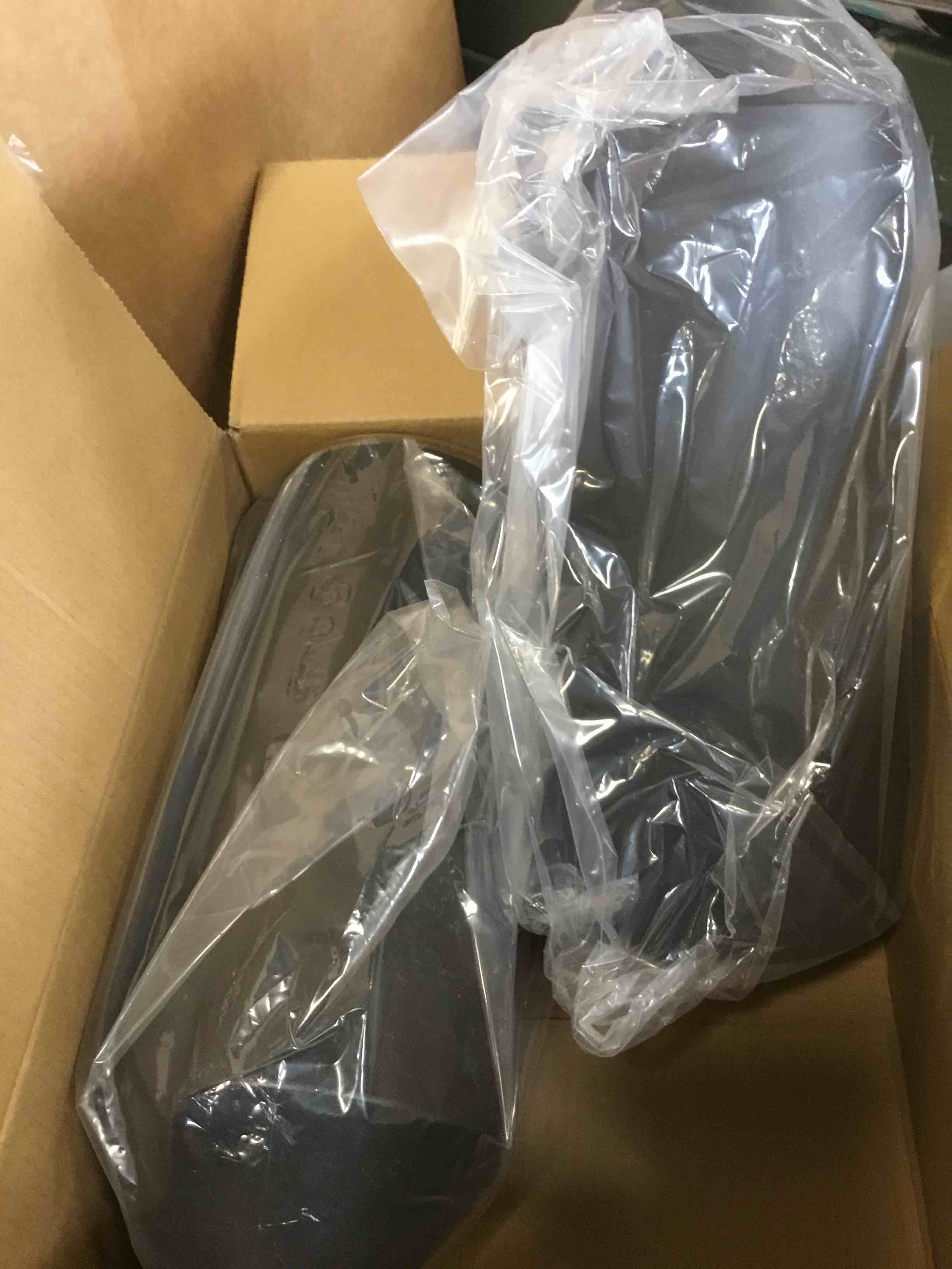https://s3.amazonaws.com/lotting-images-prod/bidfta/BLU6649606_1722530321601.jpeg