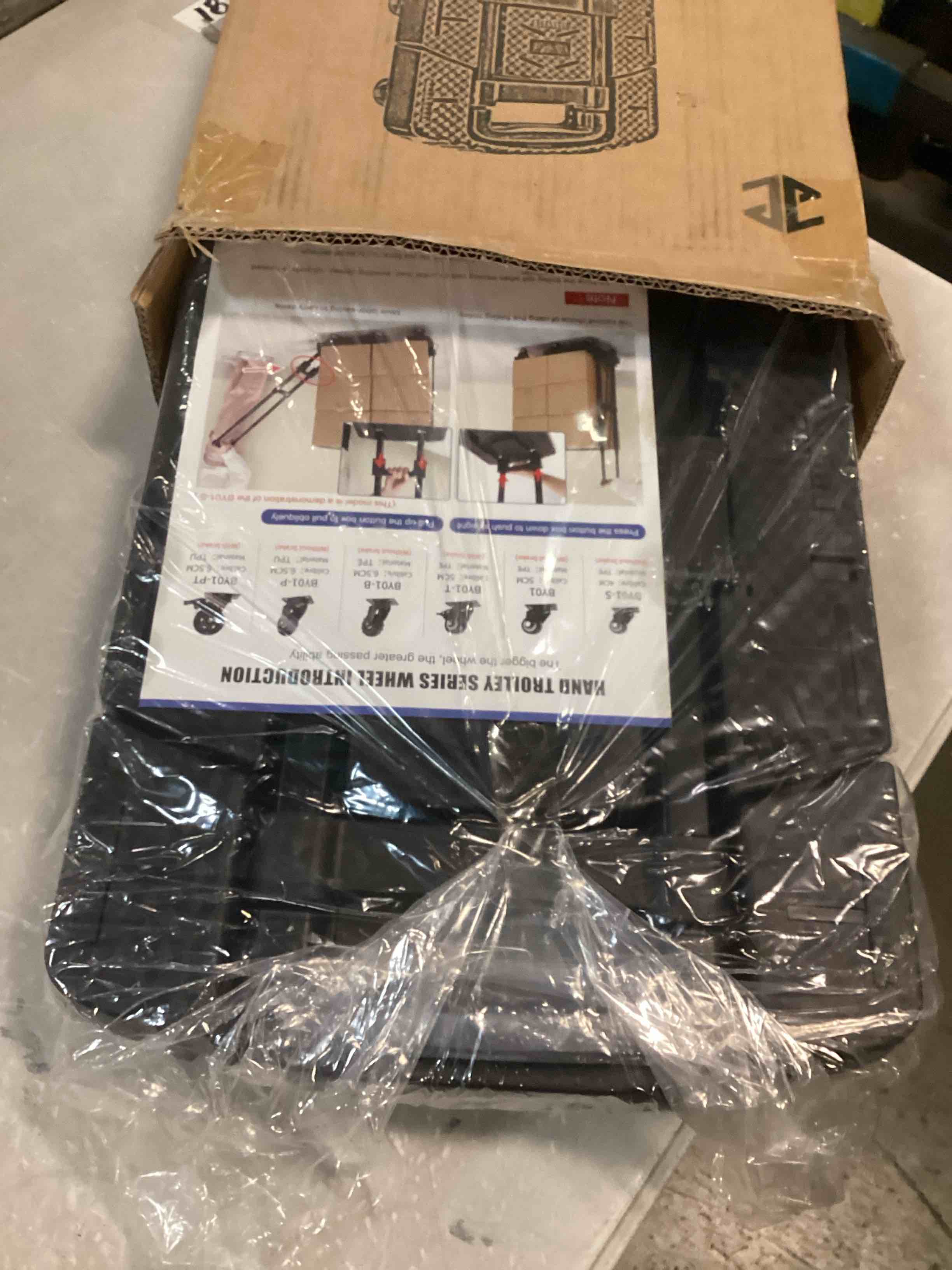 https://s3.amazonaws.com/lotting-images-prod/bidfta/BLU6649994_1719498116595.jpeg