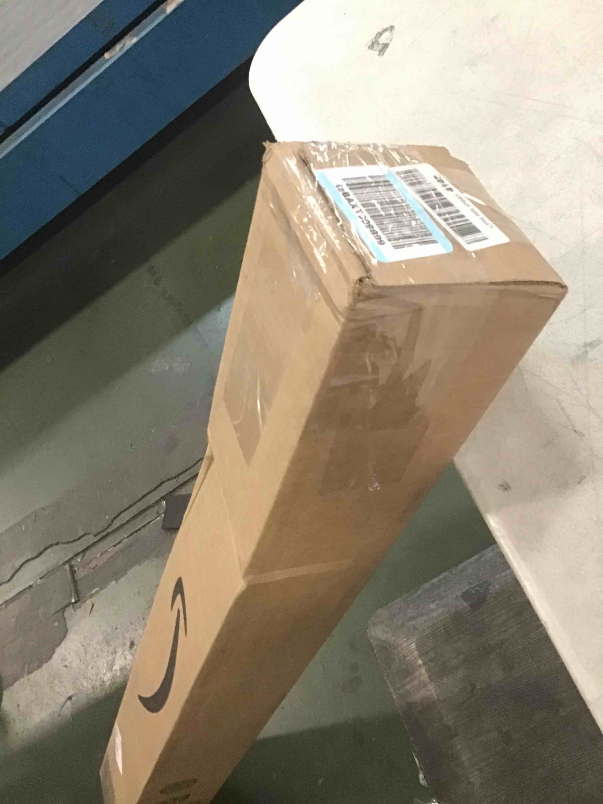 https://s3.amazonaws.com/lotting-images-prod/bidfta/BLU6650177_1719573168526.jpeg