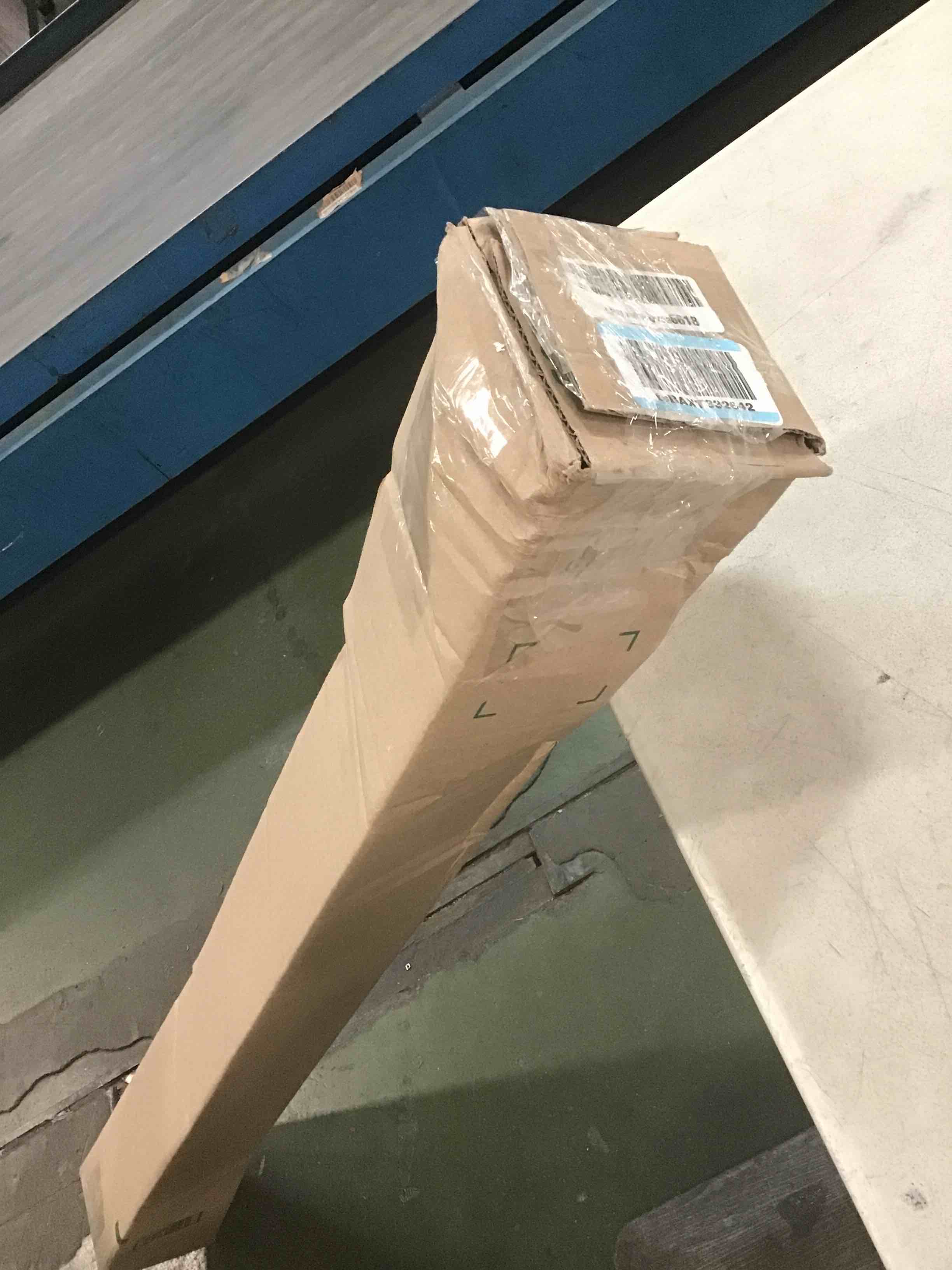 https://s3.amazonaws.com/lotting-images-prod/bidfta/BLU6650178_1719573383293.jpeg