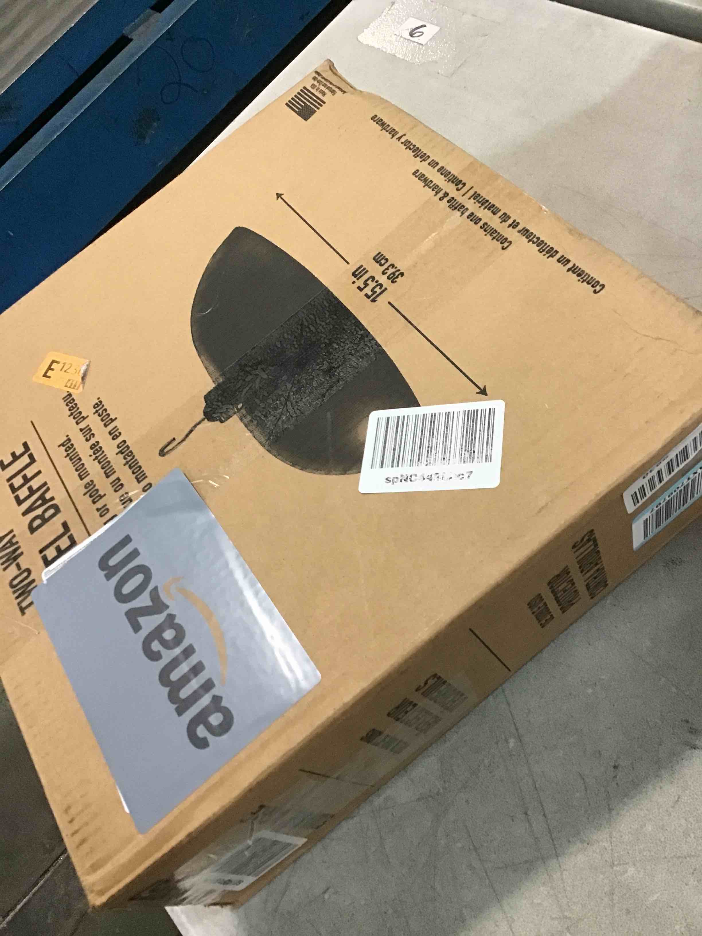 https://s3.amazonaws.com/lotting-images-prod/bidfta/BLU6650920_1719943127402.jpeg