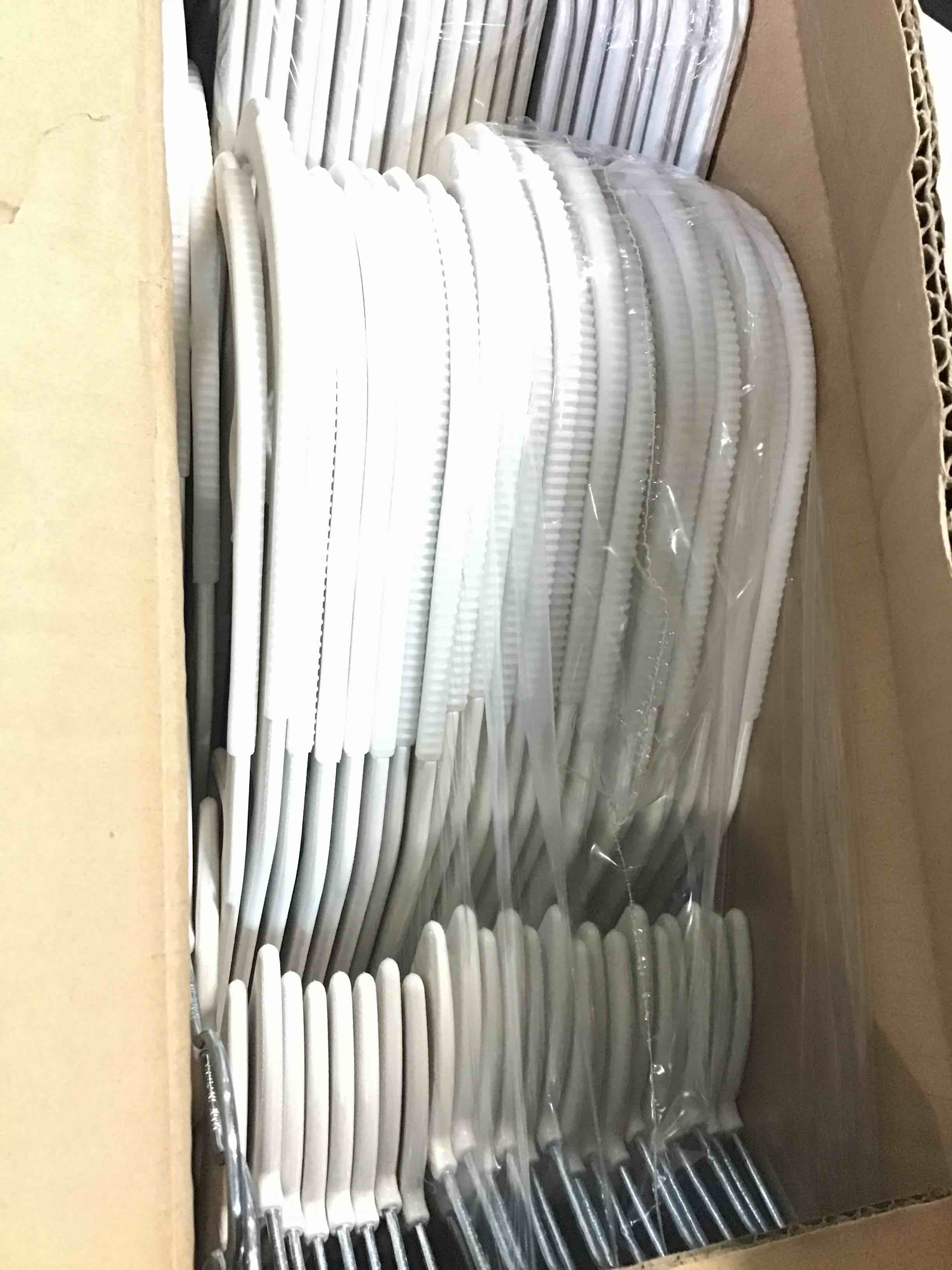 https://s3.amazonaws.com/lotting-images-prod/bidfta/BLU6650930_1719944935635.jpeg