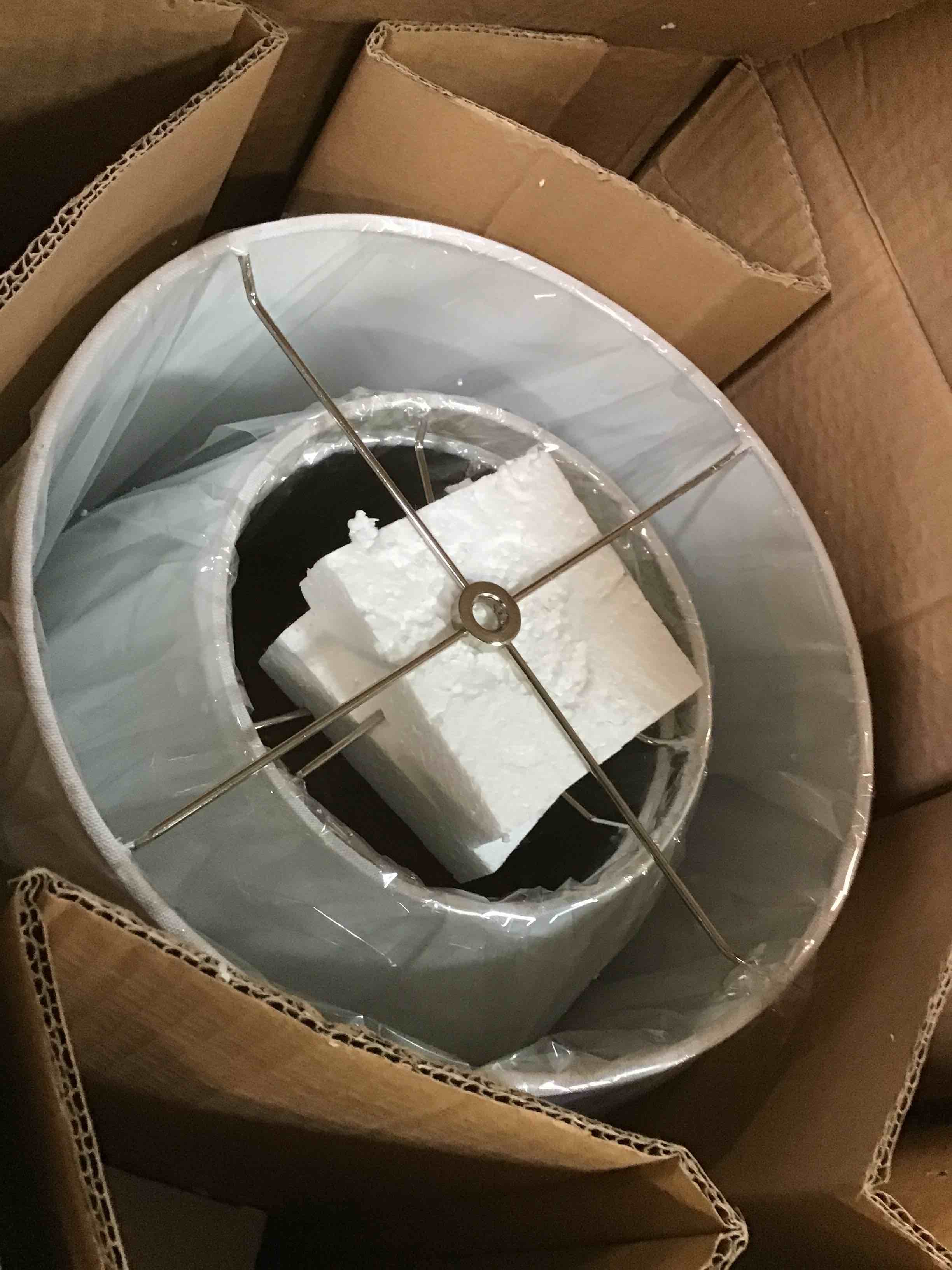https://s3.amazonaws.com/lotting-images-prod/bidfta/BLU6650943_1719949415214.jpeg