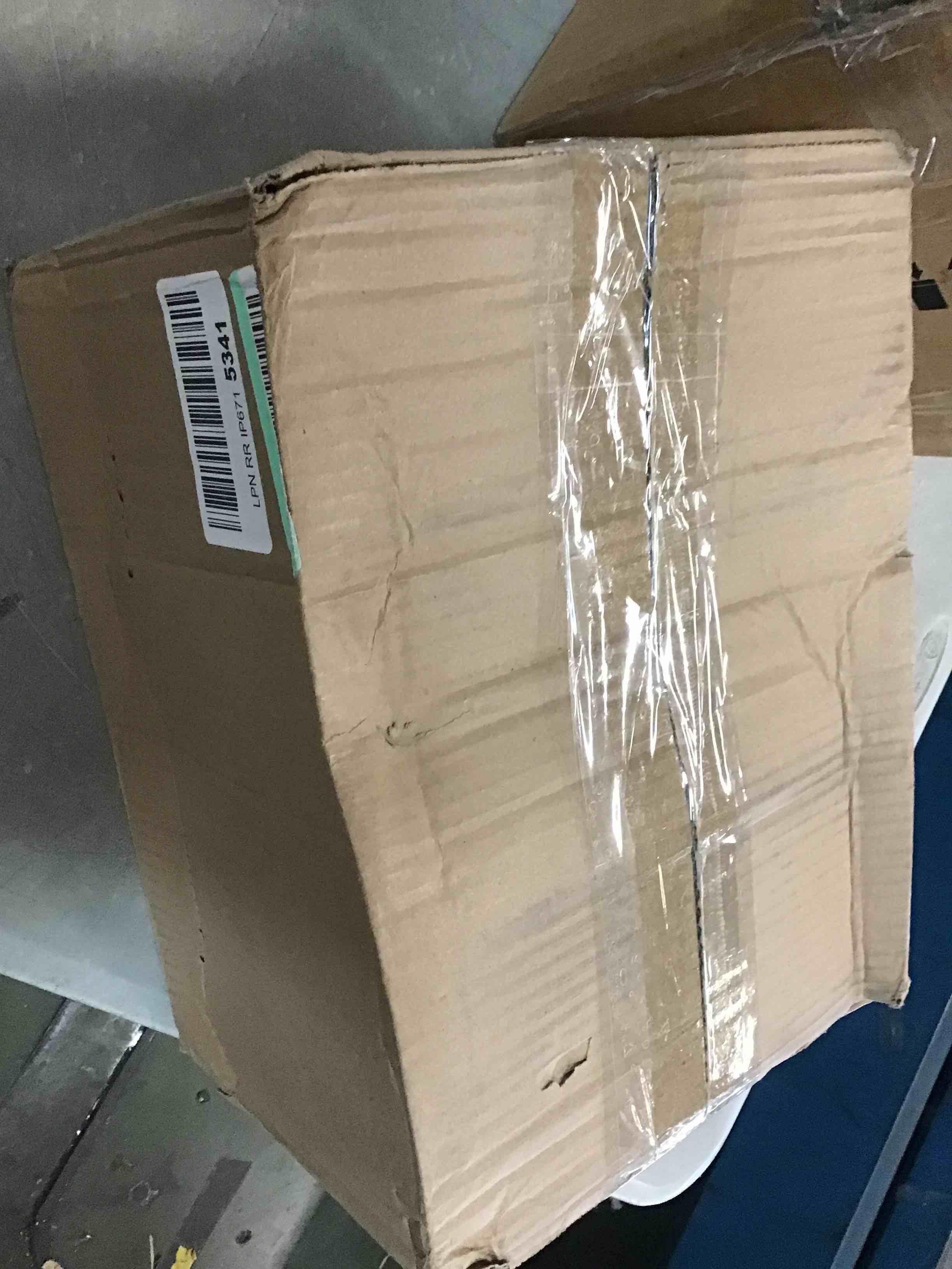 https://s3.amazonaws.com/lotting-images-prod/bidfta/BLU6651011_1720009993178.jpeg